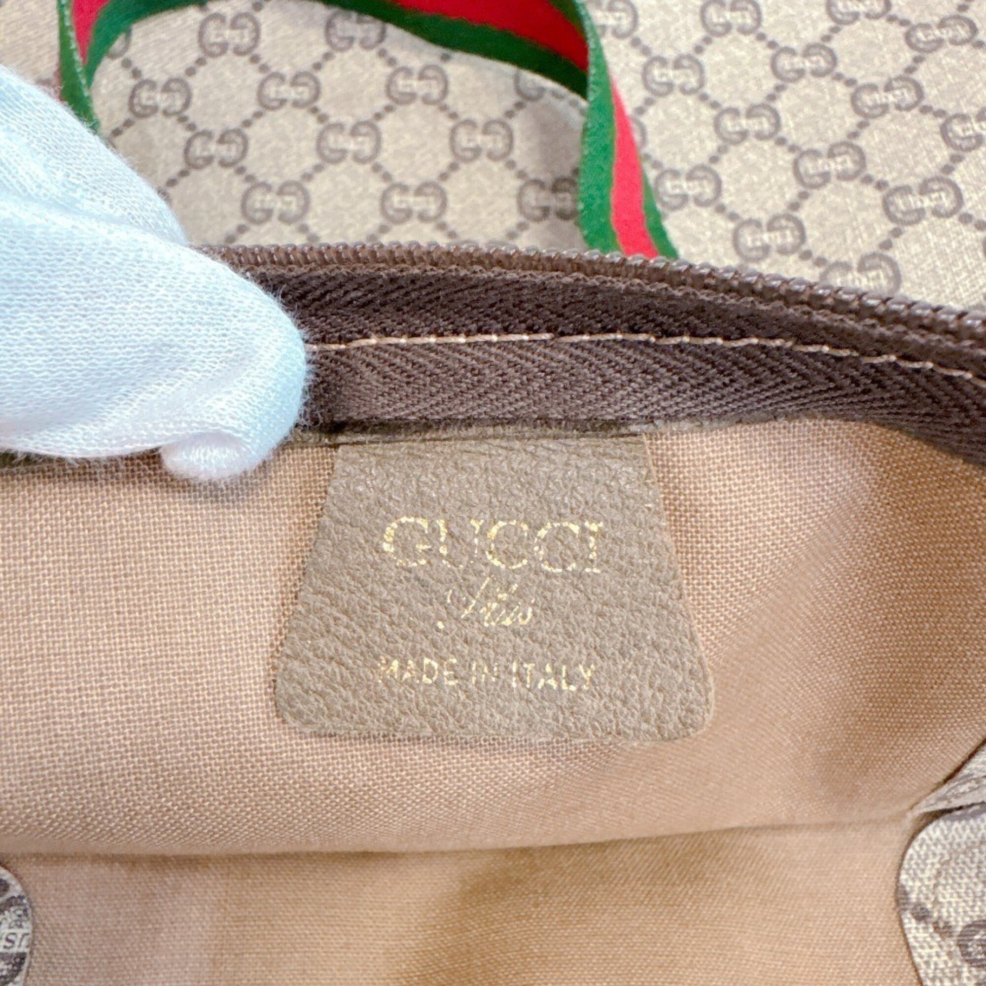 Gucci Gg Plus Beige Pvc Tote Bag (Pre-Owned)