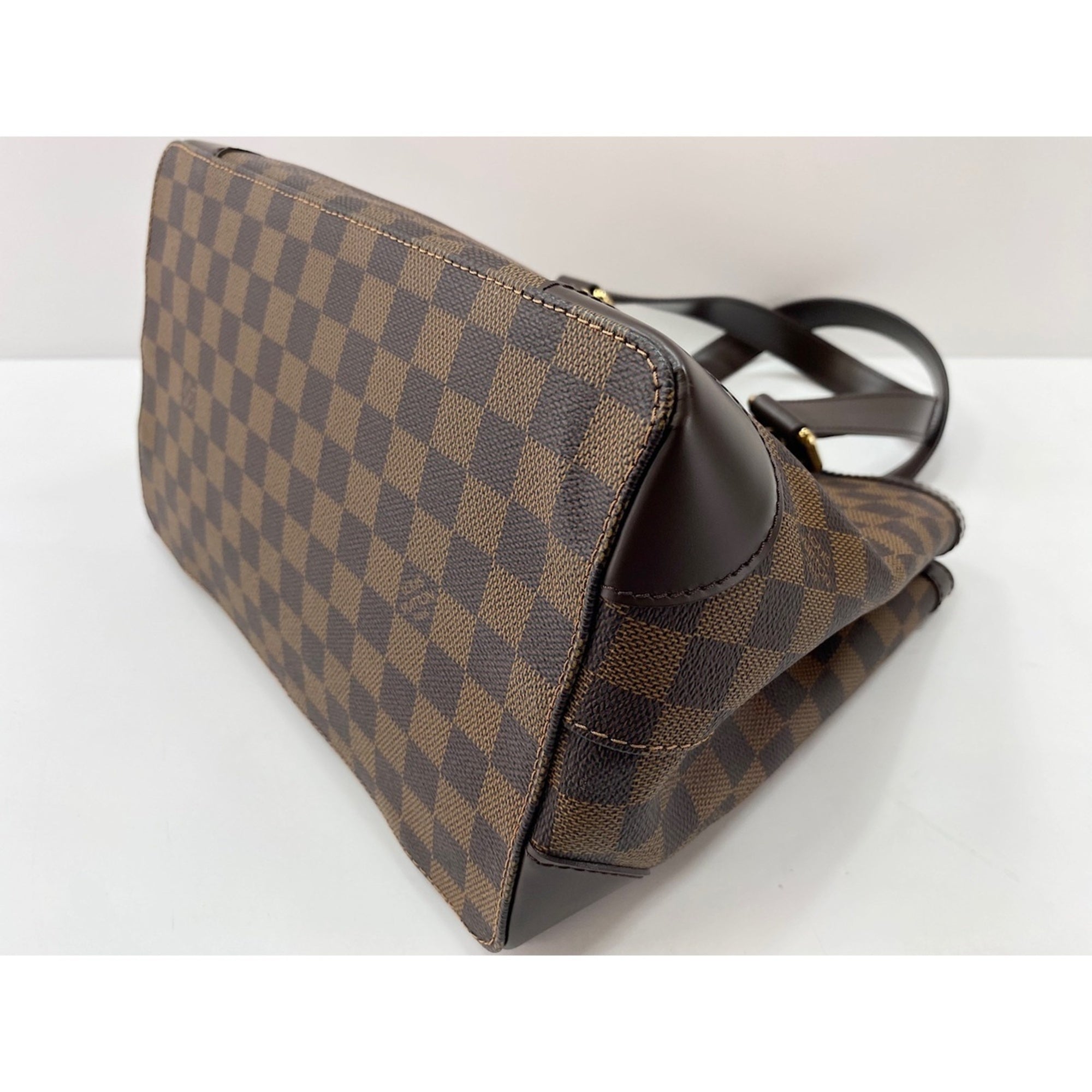 Louis Vuitton Brown Handbag (Pre-Owned)