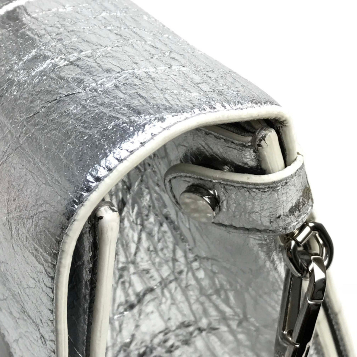Christian Dior Silver Leather Handbag (Pre-Owned)