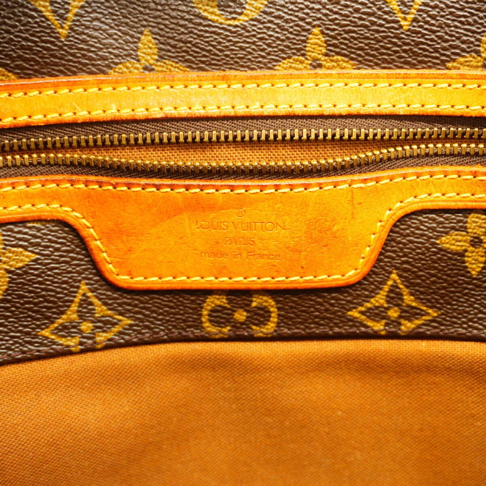 Louis Vuitton Brown Tote Bag (Pre-Owned)