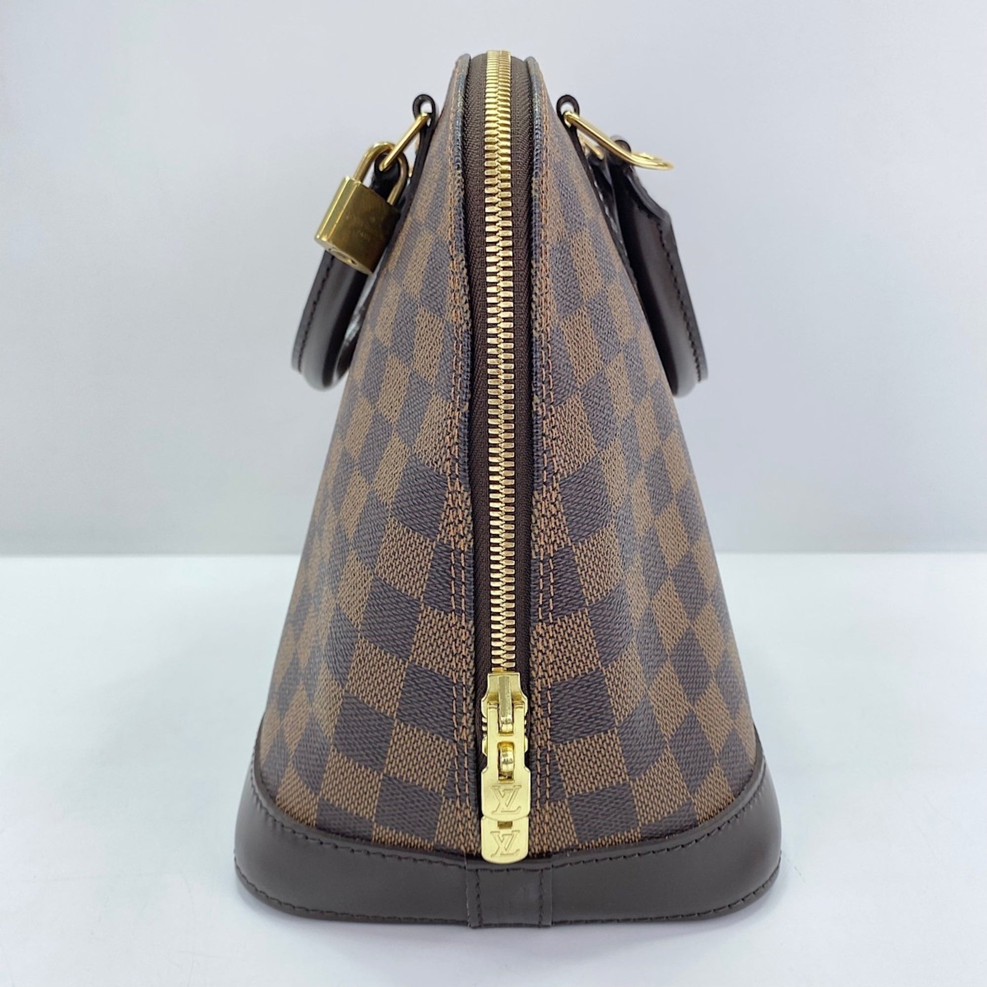 Louis Vuitton Brown Handbag (Pre-Owned)
