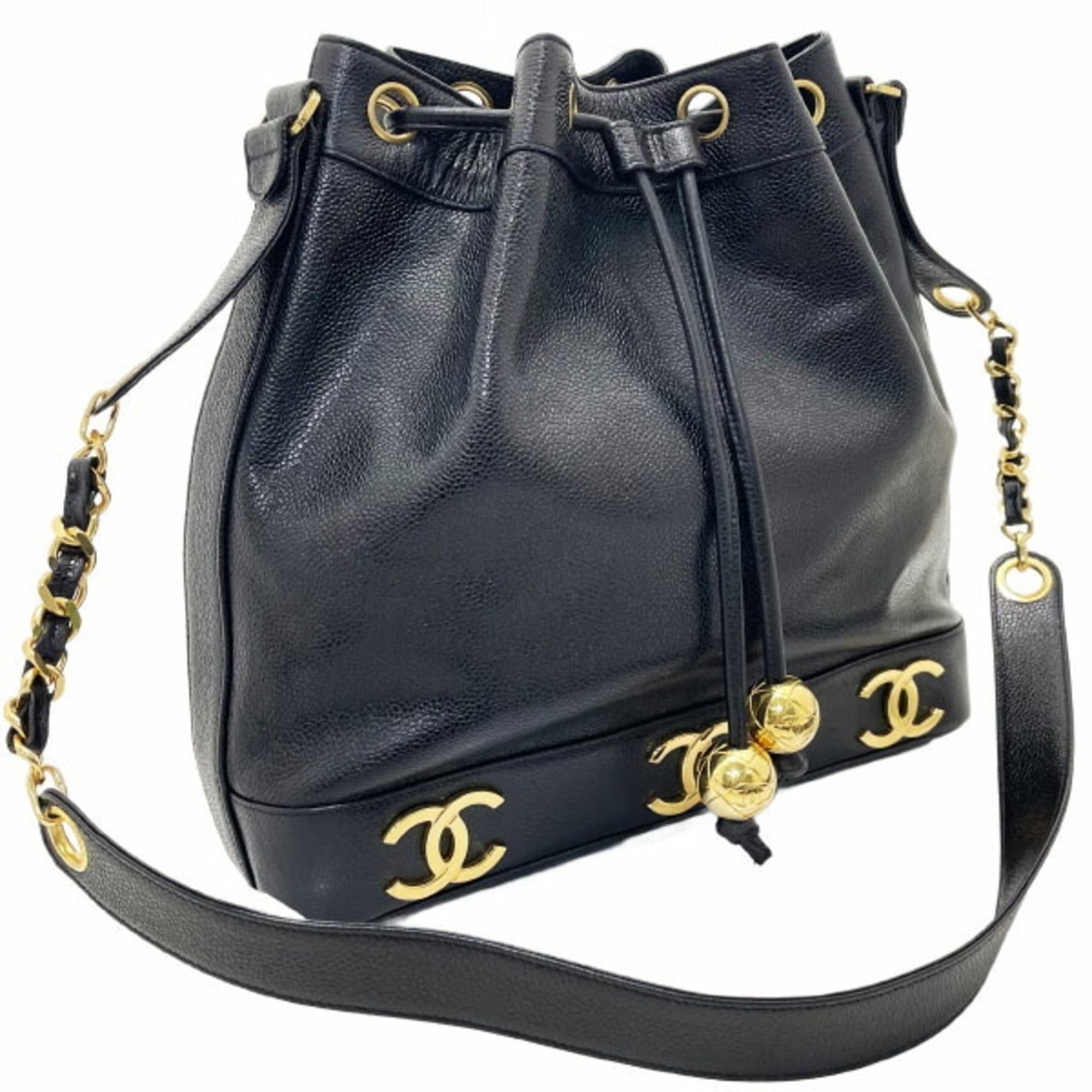 Chanel Black Grained Calfskin Shoulder Bag (Pre-Owned)