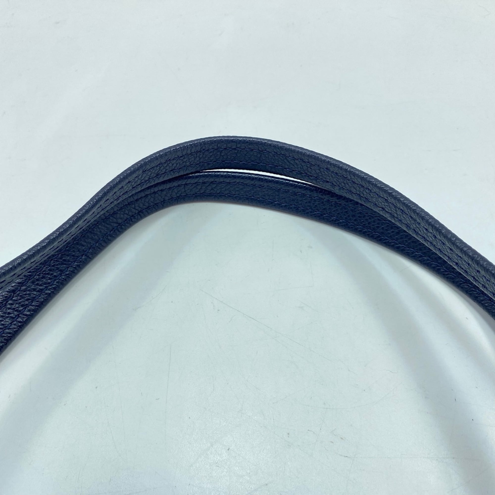 Louis Vuitton Navy Handbag (Pre-Owned)