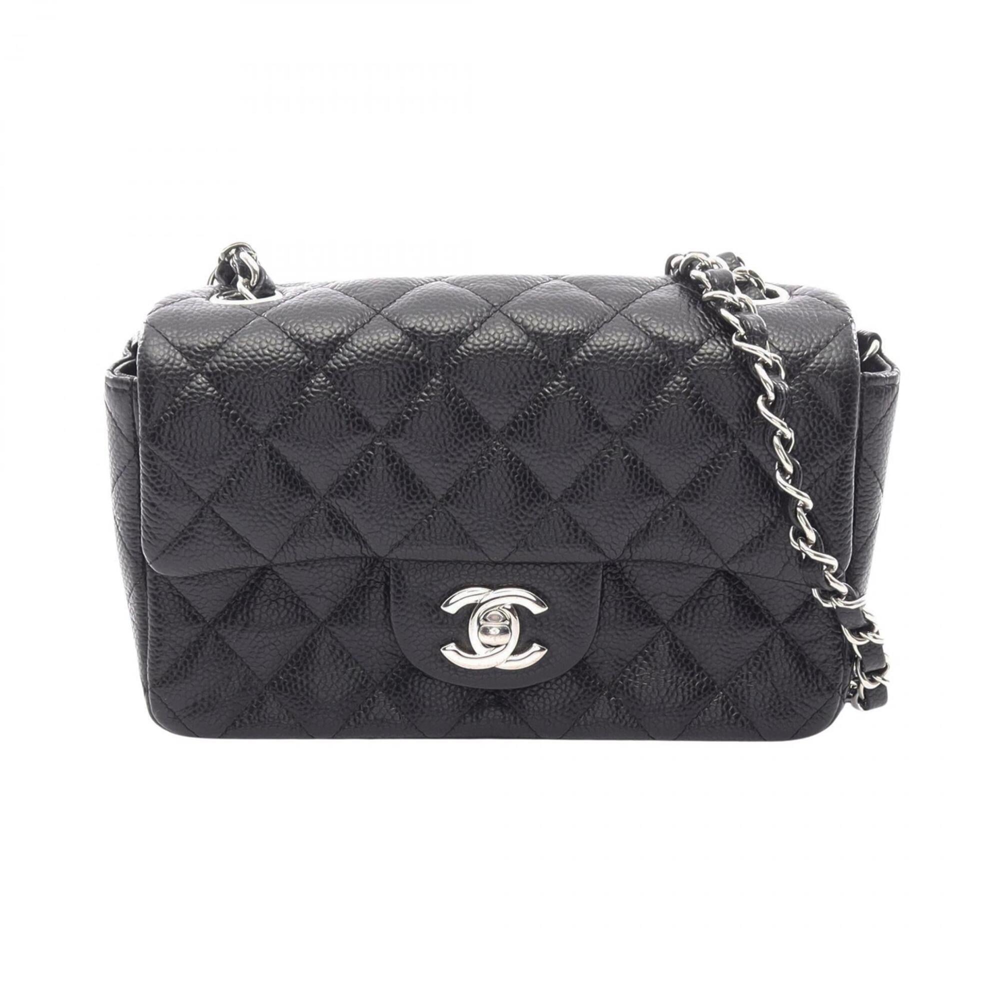 Chanel Black Grained Calfskin Handbag Shoulder Bag (Pre-Owned)