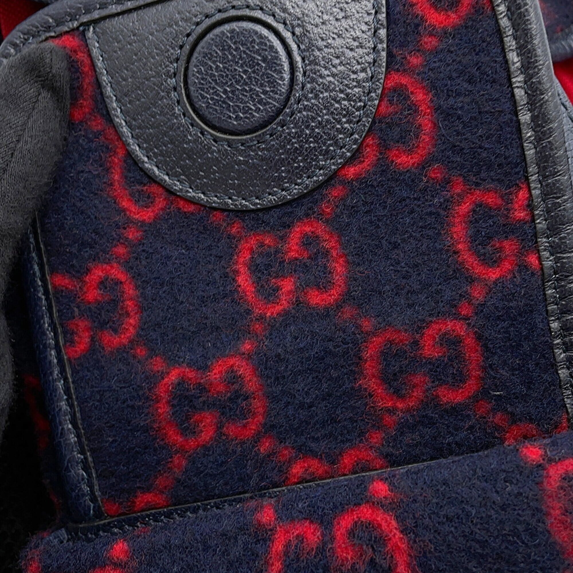 Gucci Navy Red Color Wool Leather Handbag (Pre-Owned)