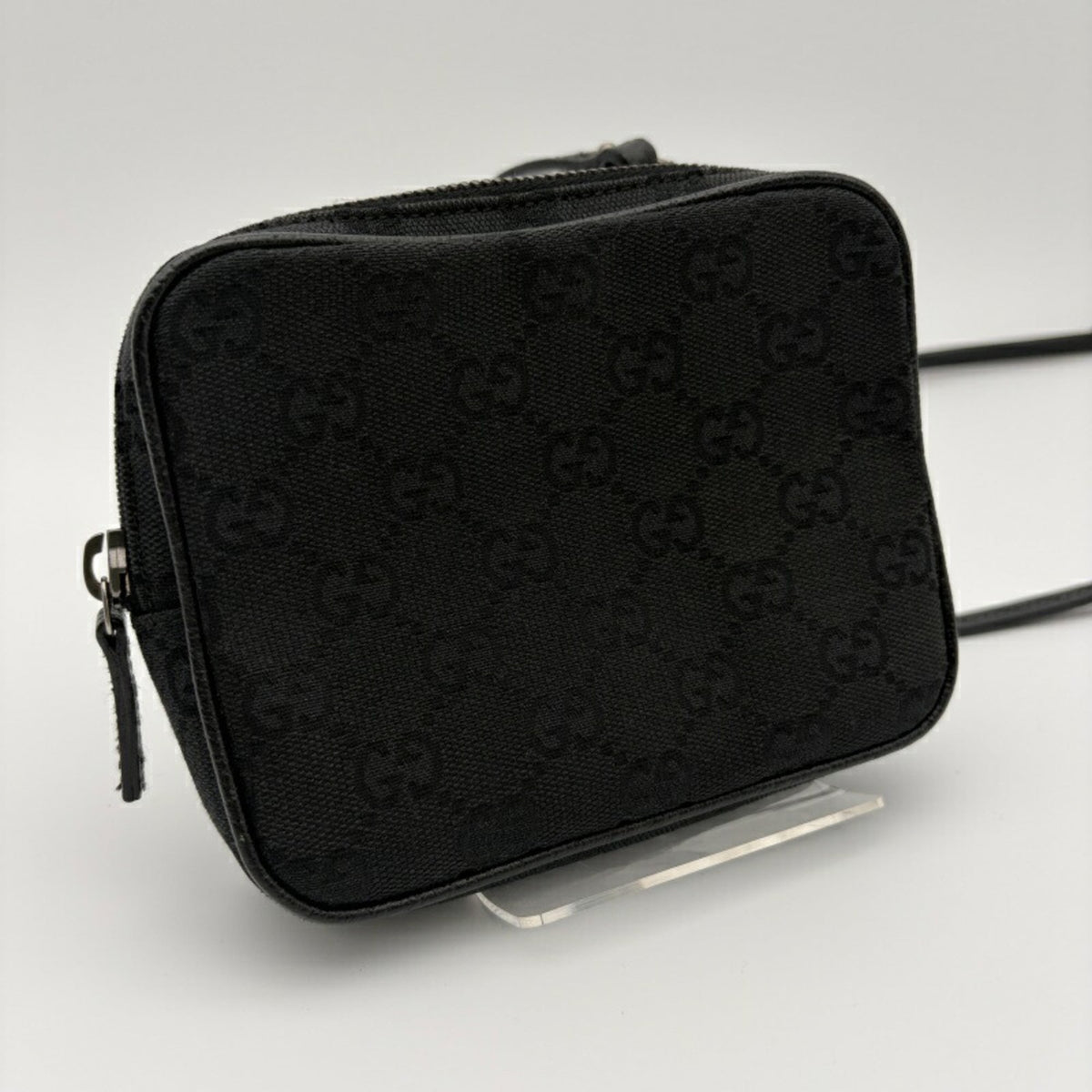 Gucci Gg Canvas Black Gg Canvas Leather Shoulder Bag (Pre-Owned)