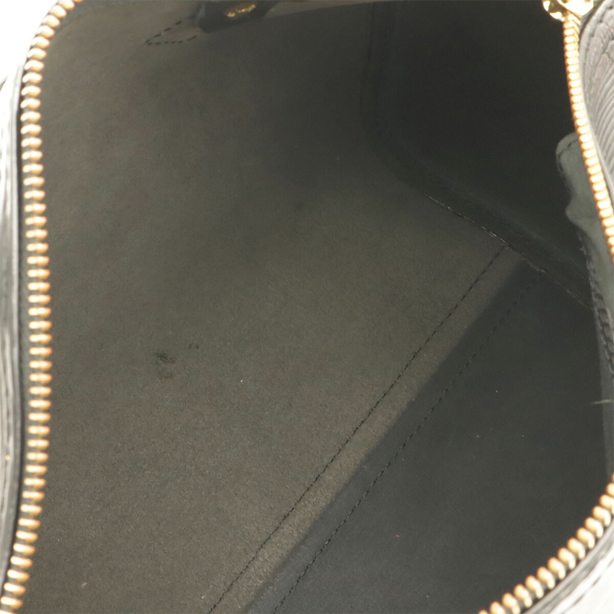 Louis Vuitton Noir Epi Leather Boston Bag Handbag (Pre-Owned)