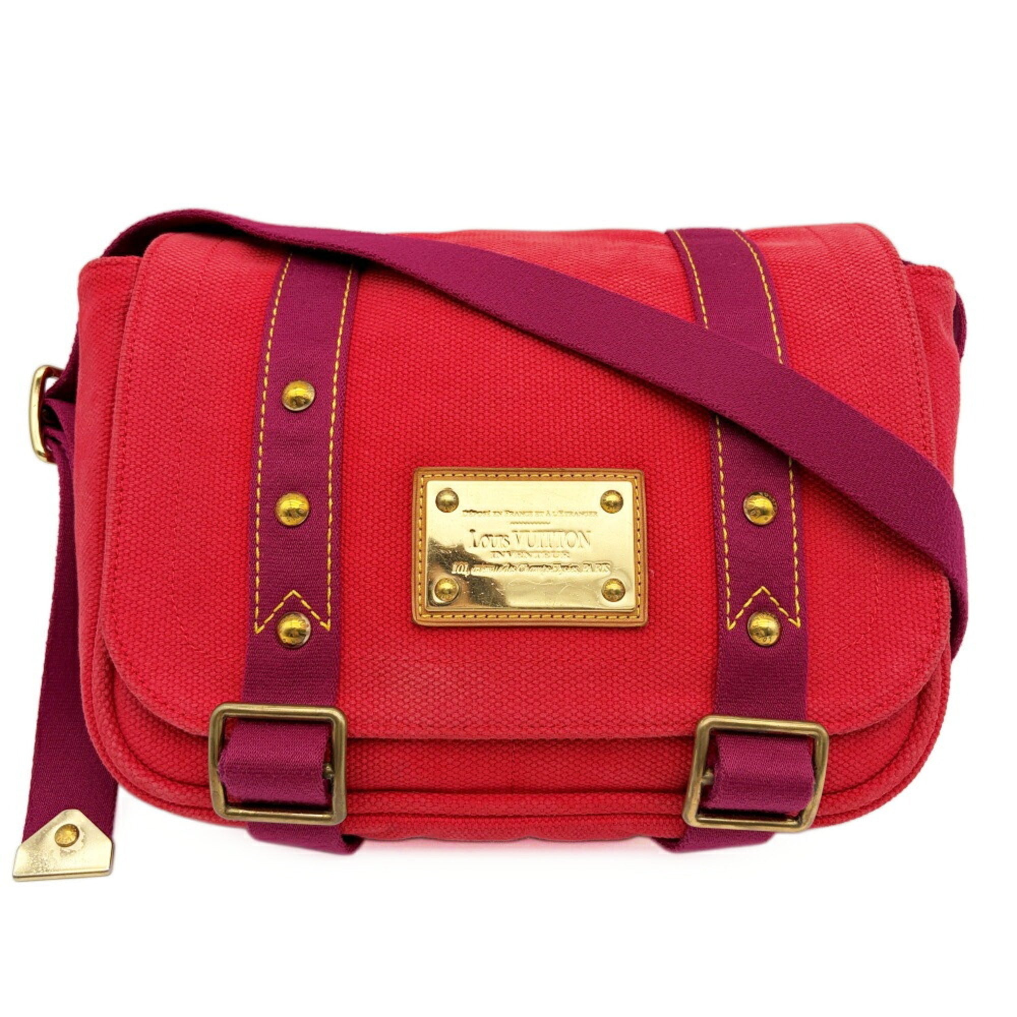 Louis Vuitton Rouge Canvas Shoulder Bag (Pre-Owned)