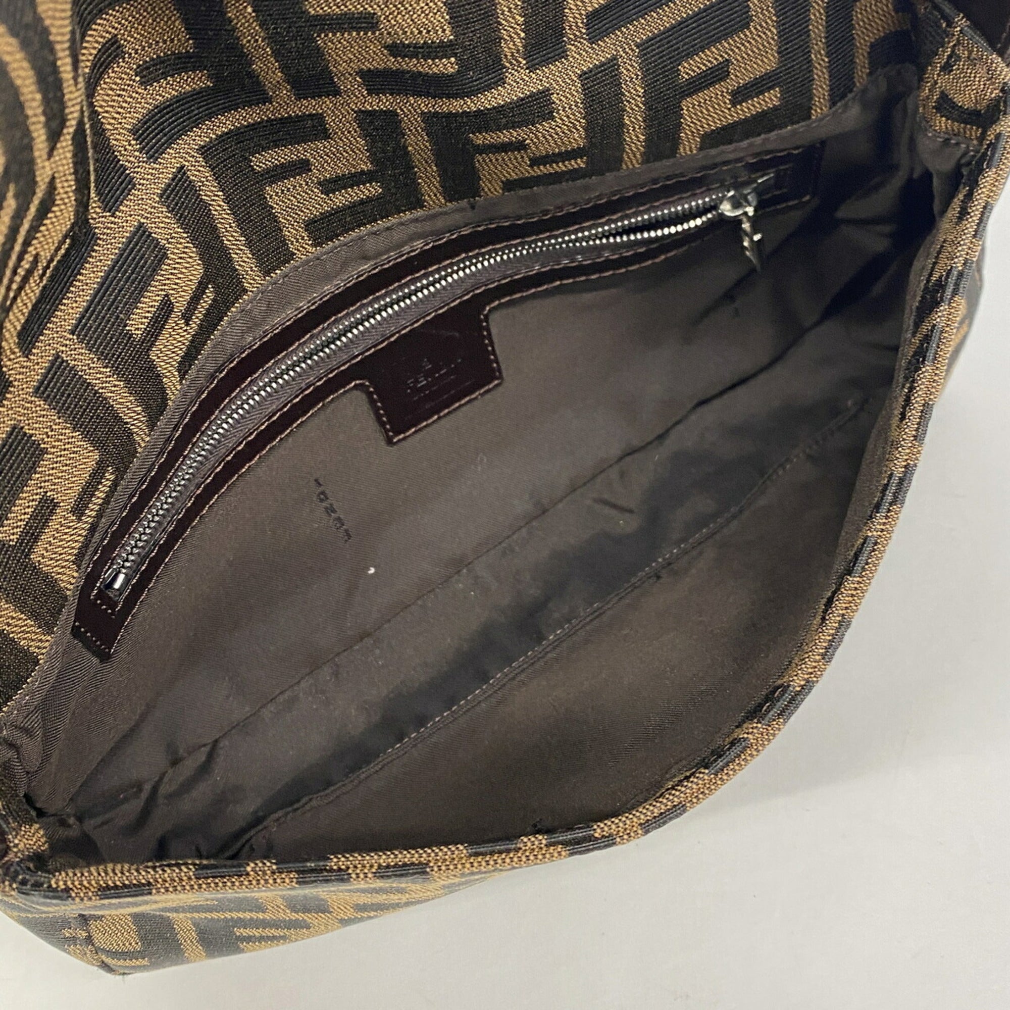 Fendi Brown Nylon Canvas Handbag (Pre-Owned)