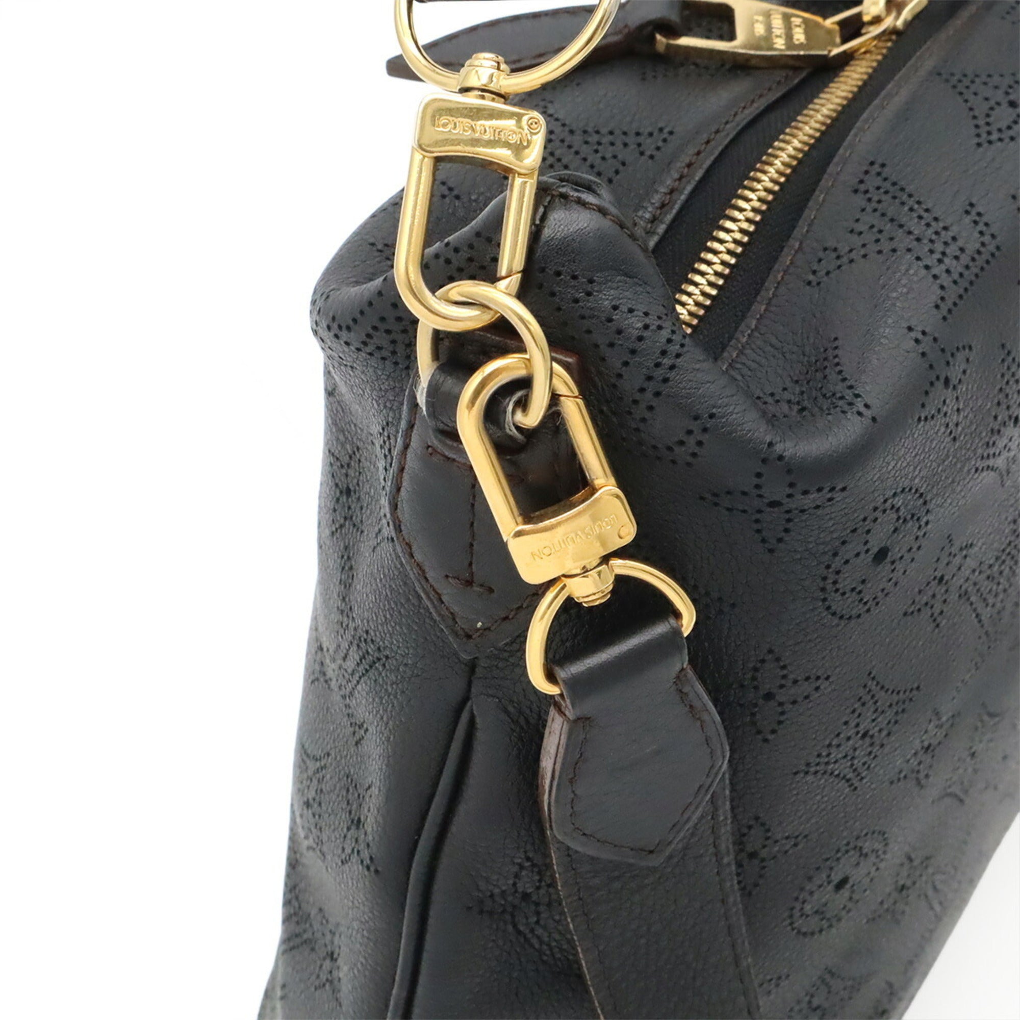 Louis Vuitton Black Noir Mahina Leather Leather Handbag Pouch Shoulder Bag (Pre-Owned)