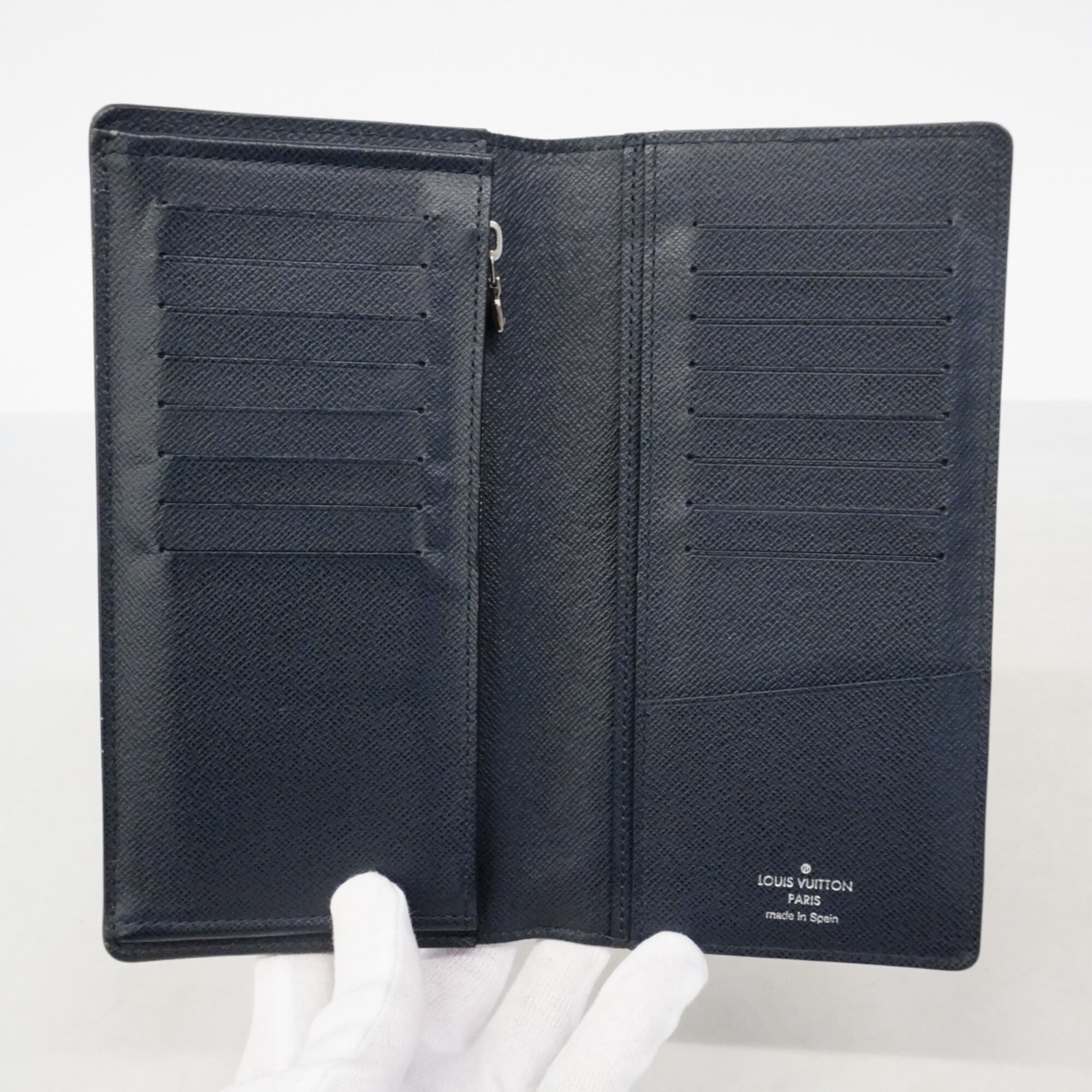Louis Vuitton Bleu Celeste Long Wallet (Bi-Fold) (Pre-Owned)
