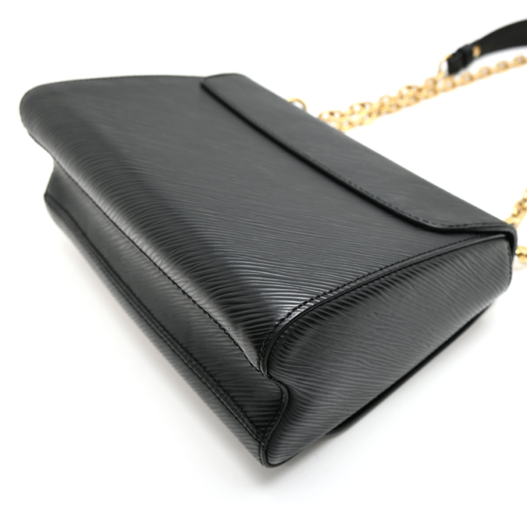 Louis Vuitton Black Epi Leather Shoulder Bag (Pre-Owned)
