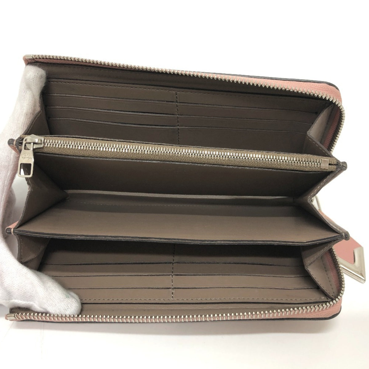 Louis Vuitton Magnolia Leather Long Wallet (Bi-Fold) (Pre-Owned)