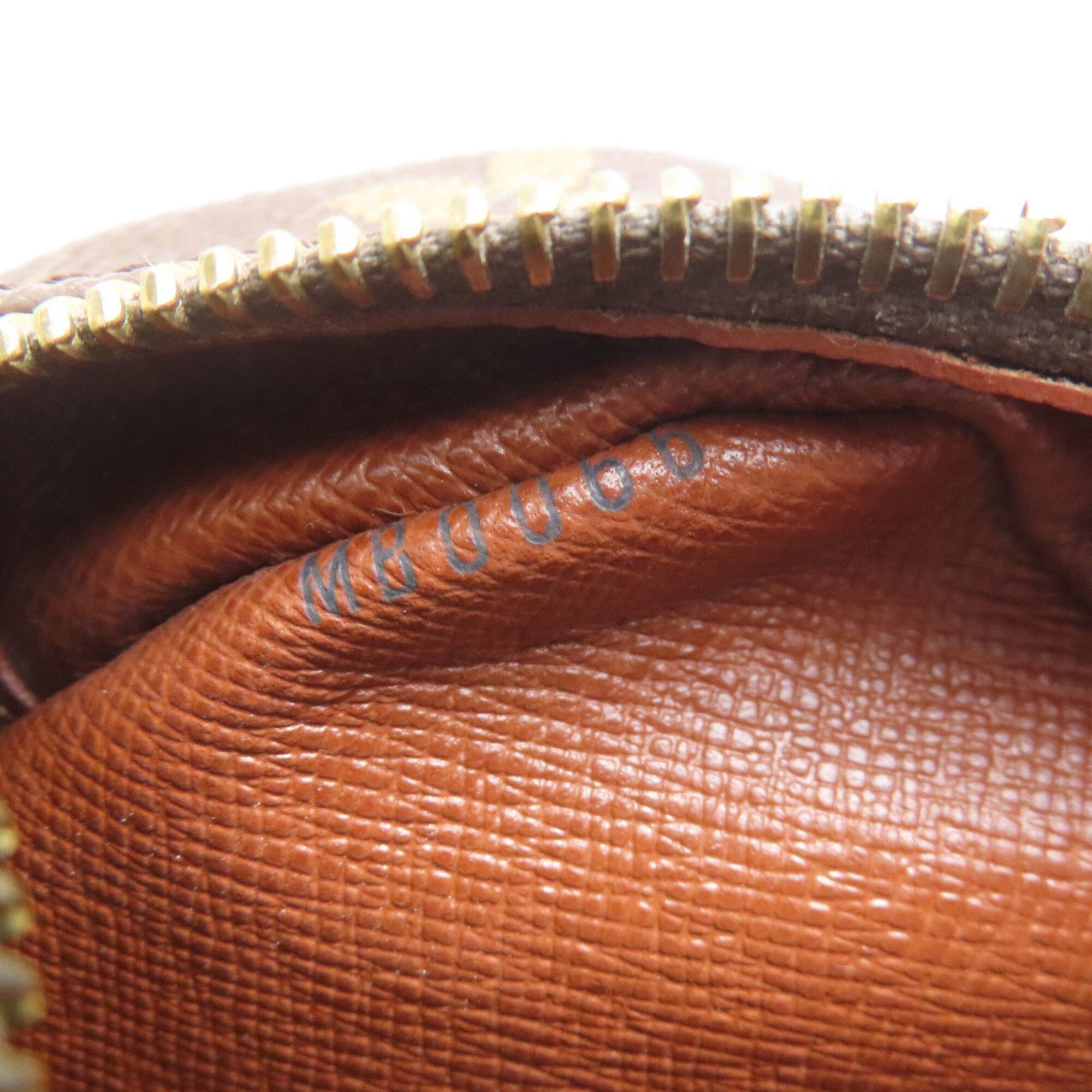 Louis Vuitton Monogram Monogram Shoulder Bag (Pre-Owned)