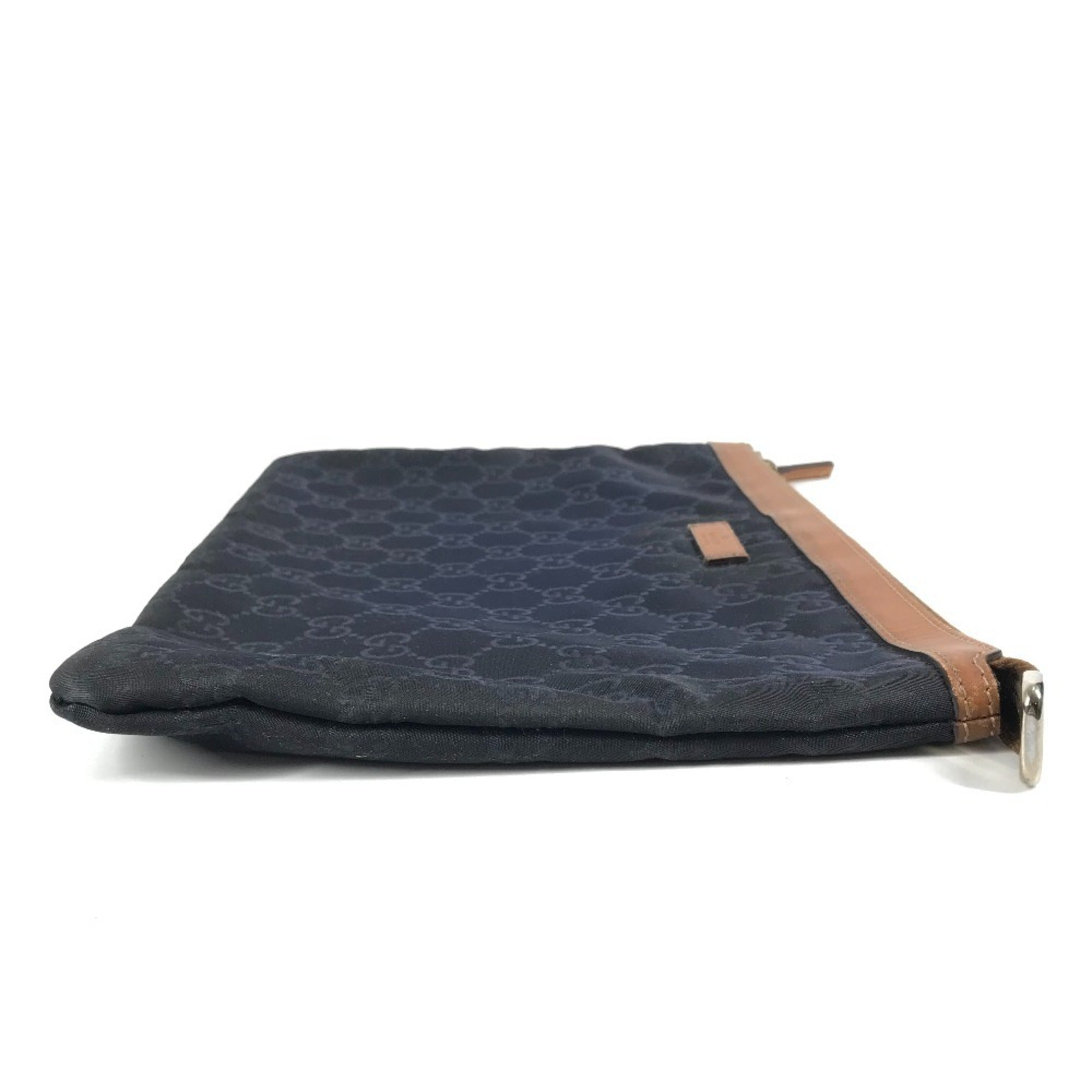 Gucci Navy Leather Nylon Clutch Bag (Pre-Owned)