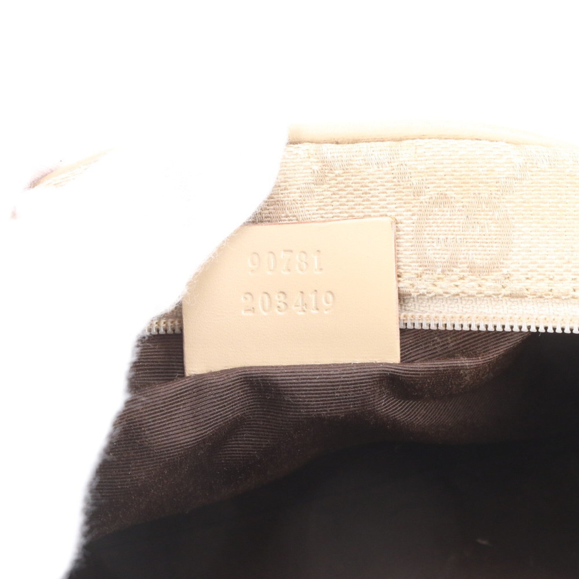 Gucci Beige Gg Canvas Shoulder Bag (Pre-Owned)
