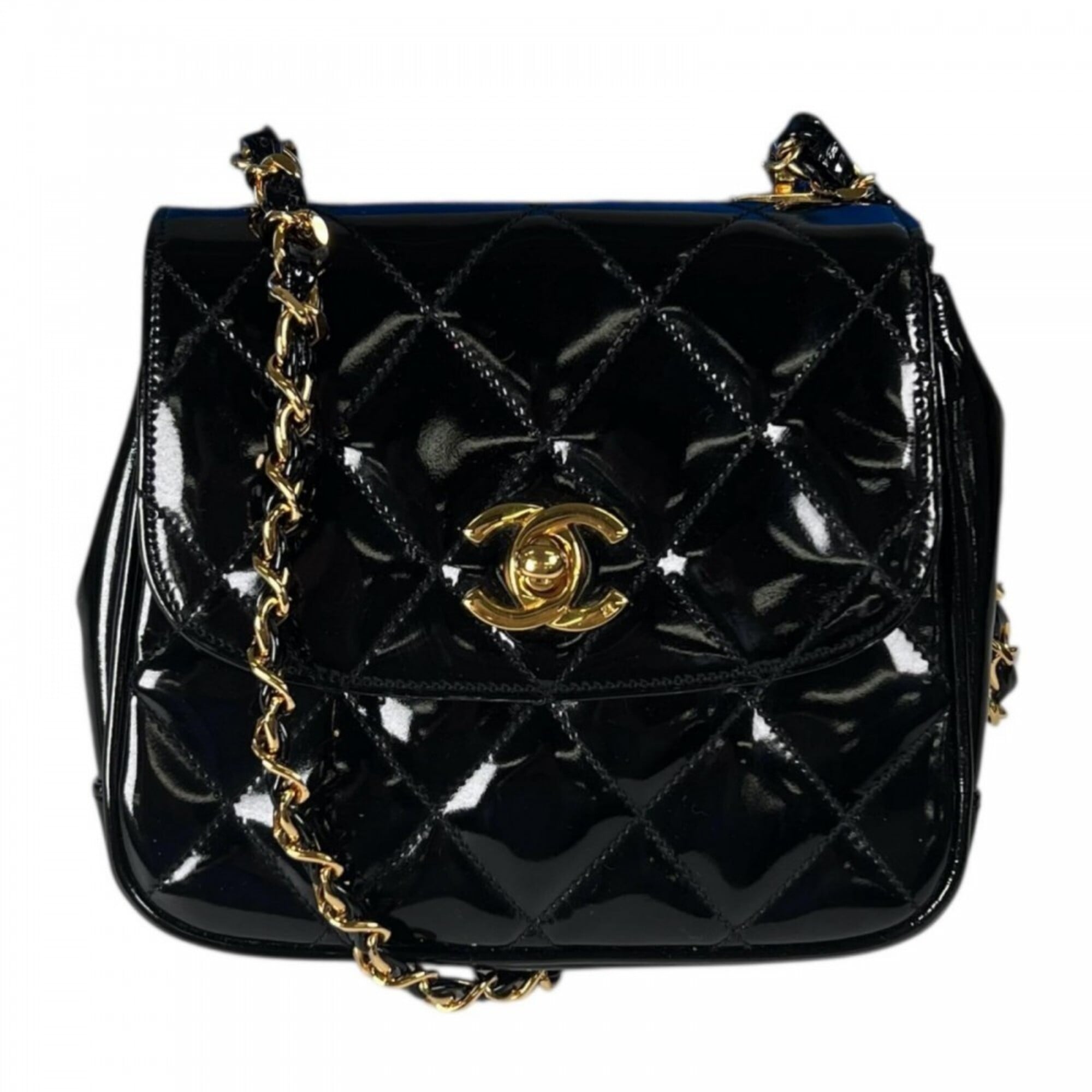 Chanel Matelasse Black Leather Shoulder Bag (Pre-Owned)