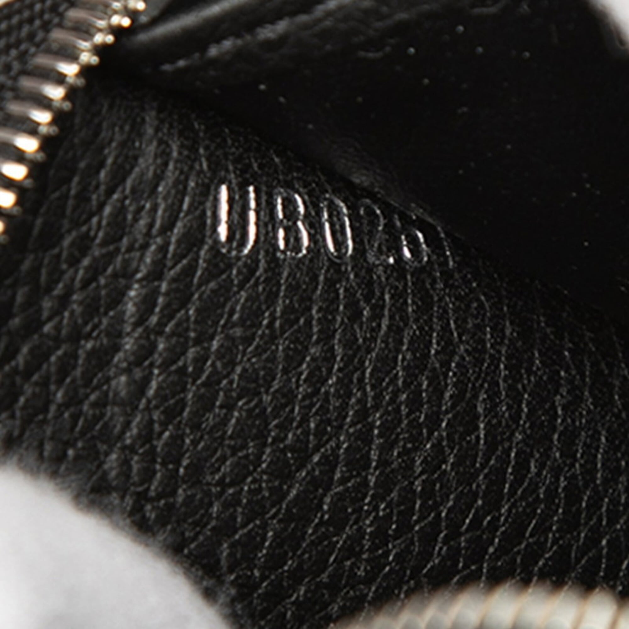 Louis Vuitton Black Noir Leather Coin Purse/Coin Case (Pre-Owned)