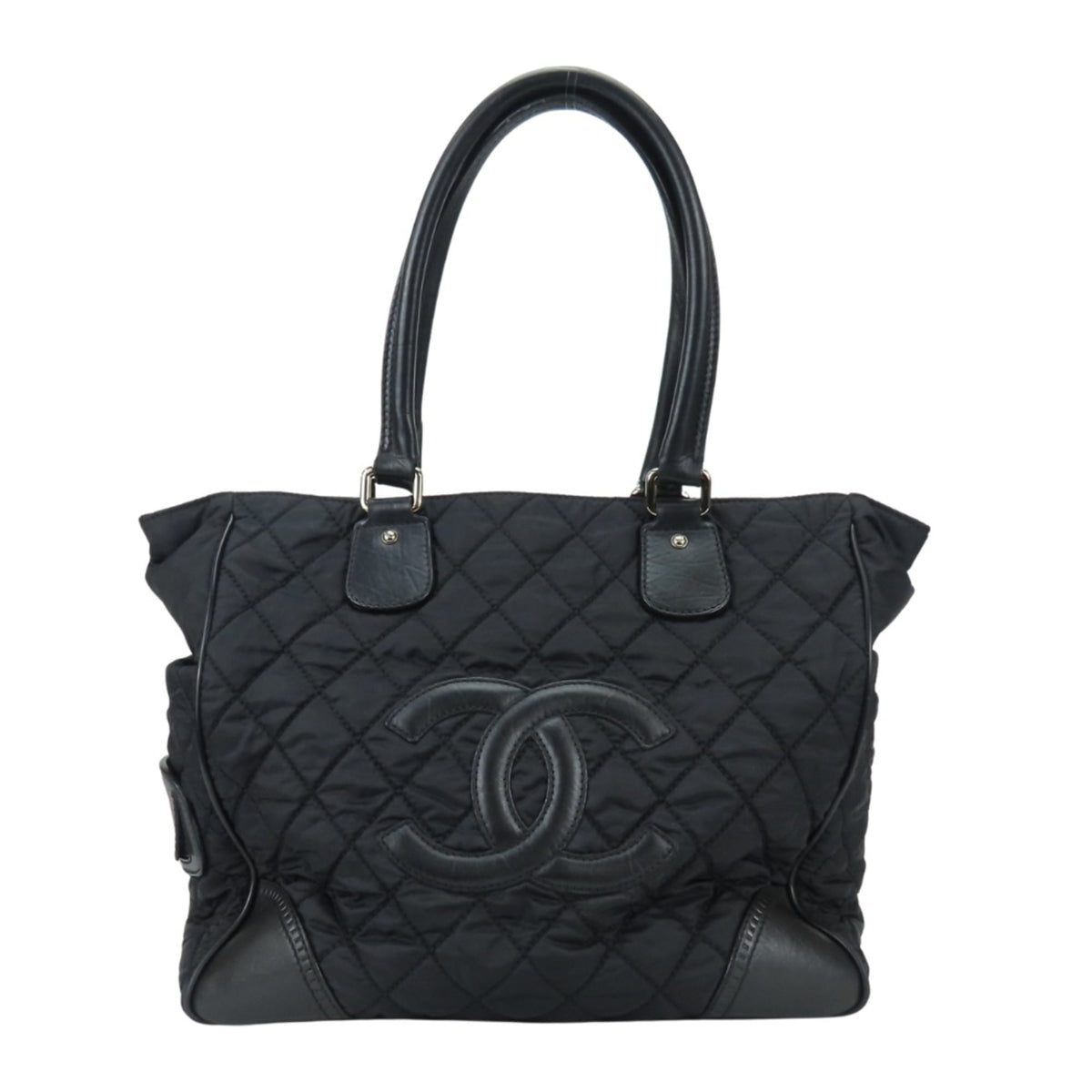 Chanel Matelasse Black Nylon Leather Tote Bag (Pre-Owned)