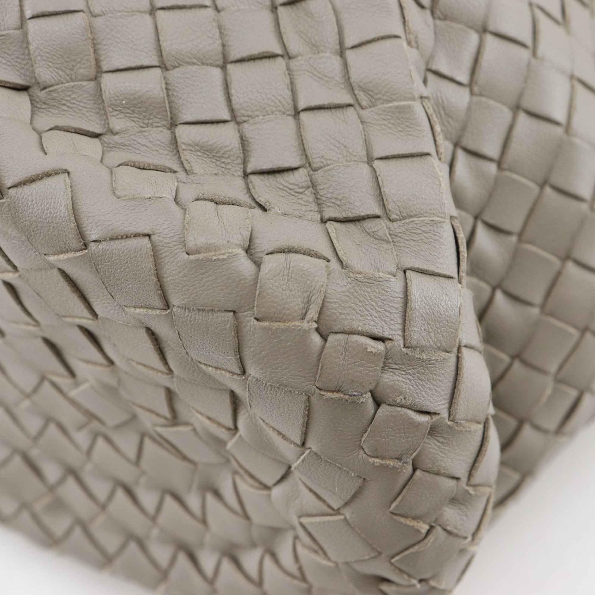 Bottega Veneta Gray Intrecciato Shoulder Bag (Pre-Owned)