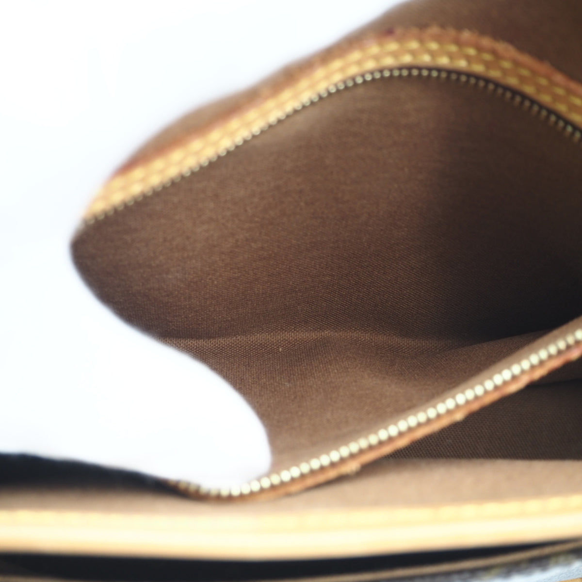 Louis Vuitton Monogram Beige Brown Coated Canvas Leather Shoulder Bag (Pre-Owned)