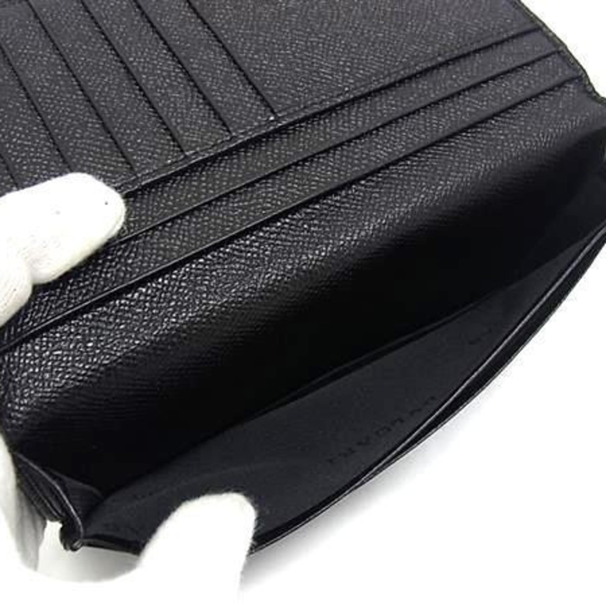 Bvlgari Black Long Wallet (Bi-Fold) (Pre-Owned)