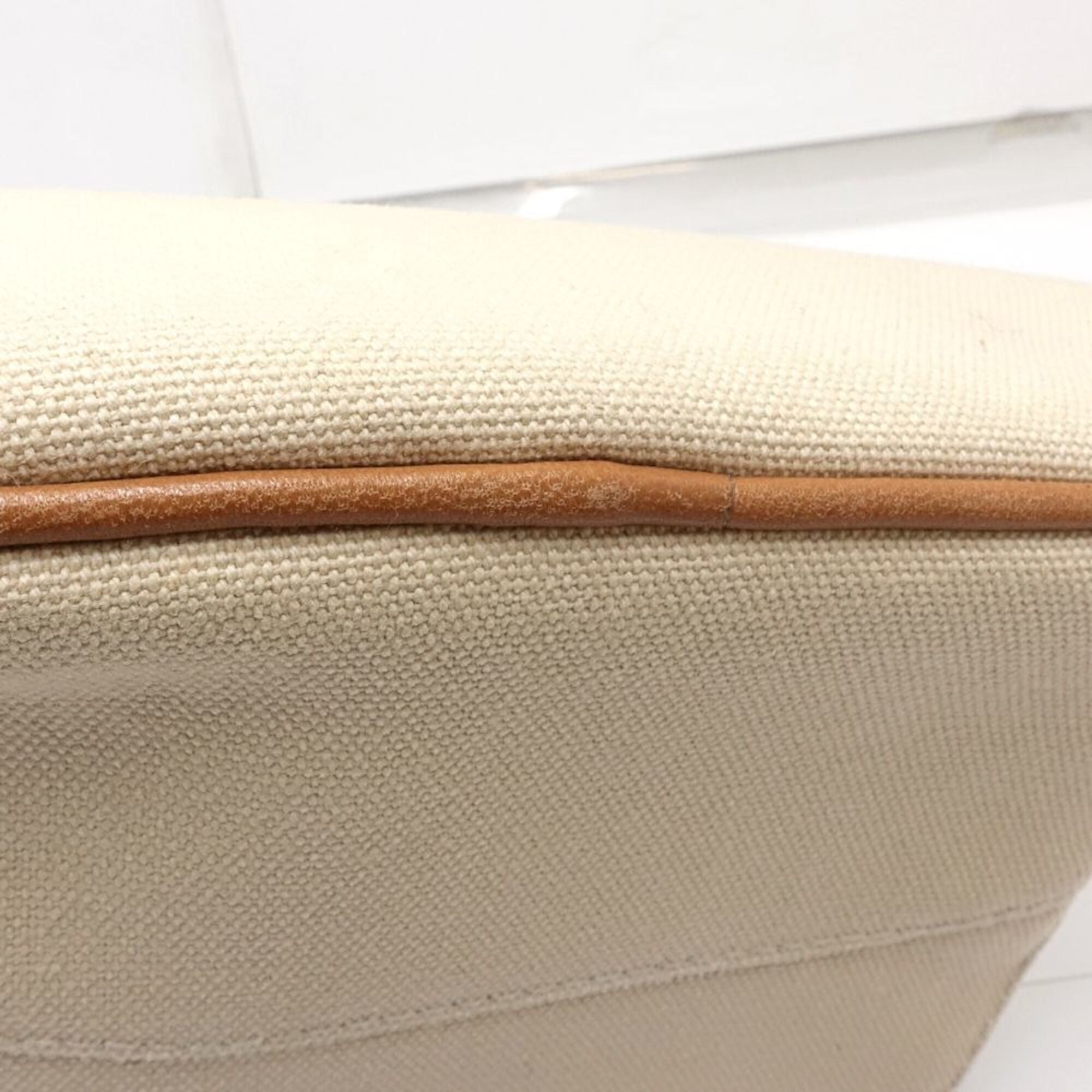 Hermes Beige Cotton Pouch (Pre-Owned)