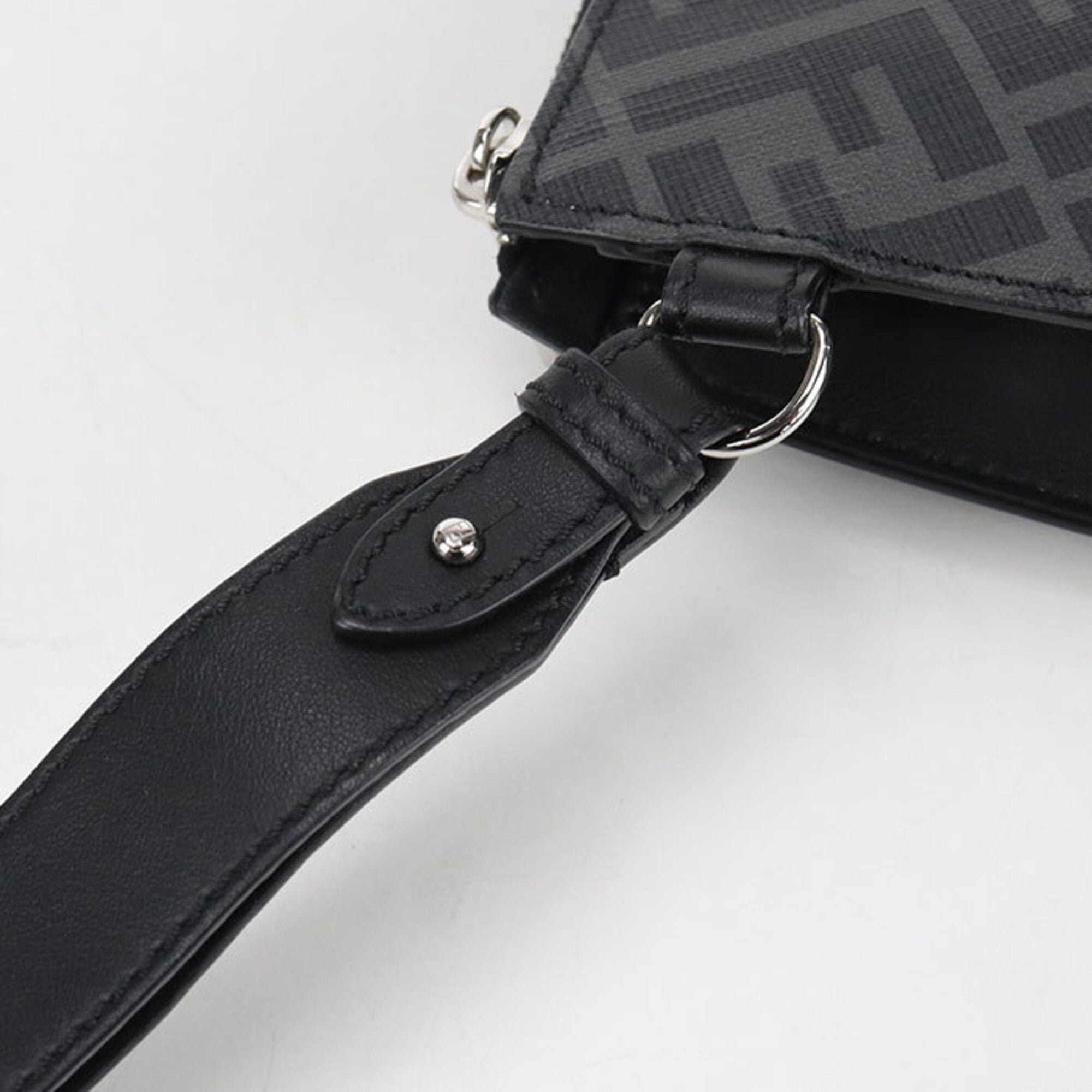 Fendi Black Pvc Leather Clutch Bag (Pre-Owned)