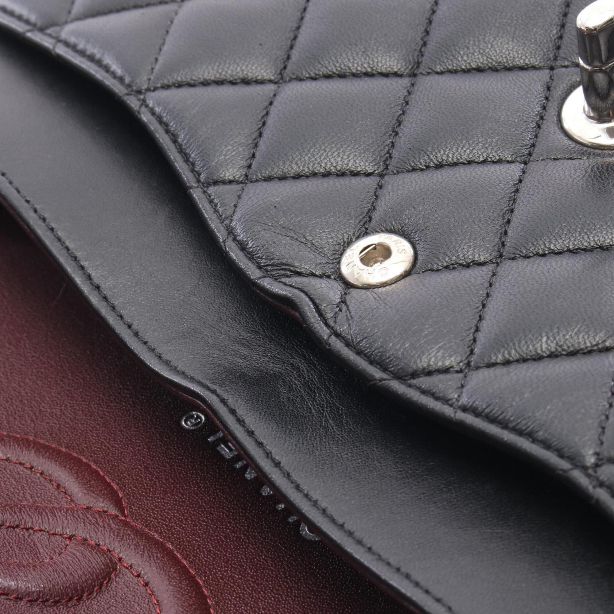 Chanel Black Leather Handbag Shoulder Bag (Pre-Owned)