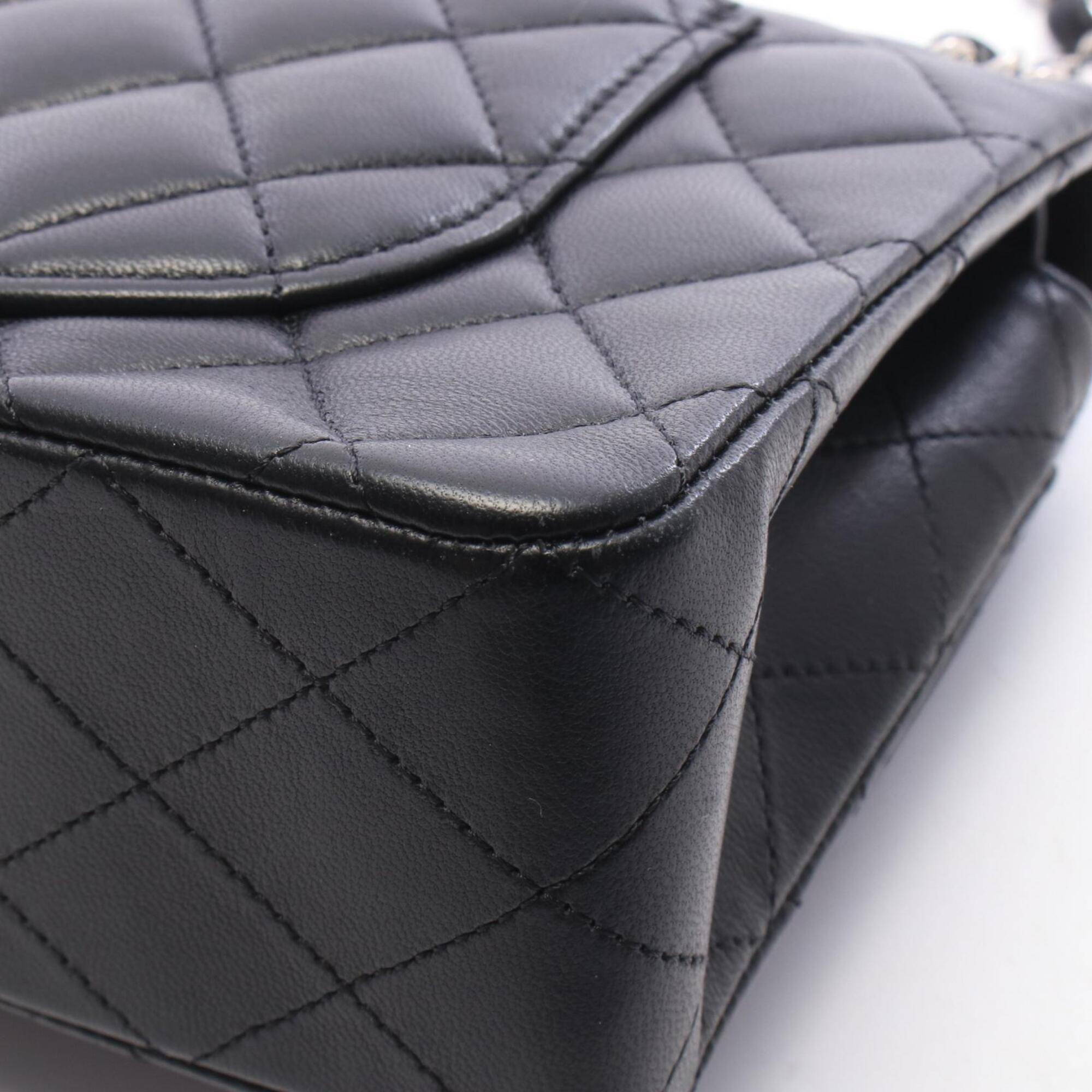Chanel Black Leather Handbag Shoulder Bag (Pre-Owned)