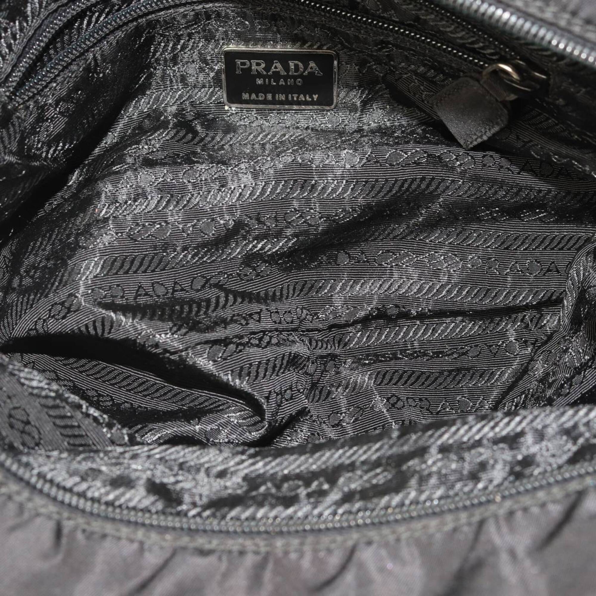 Prada Black Nylon Handbag (Pre-Owned)