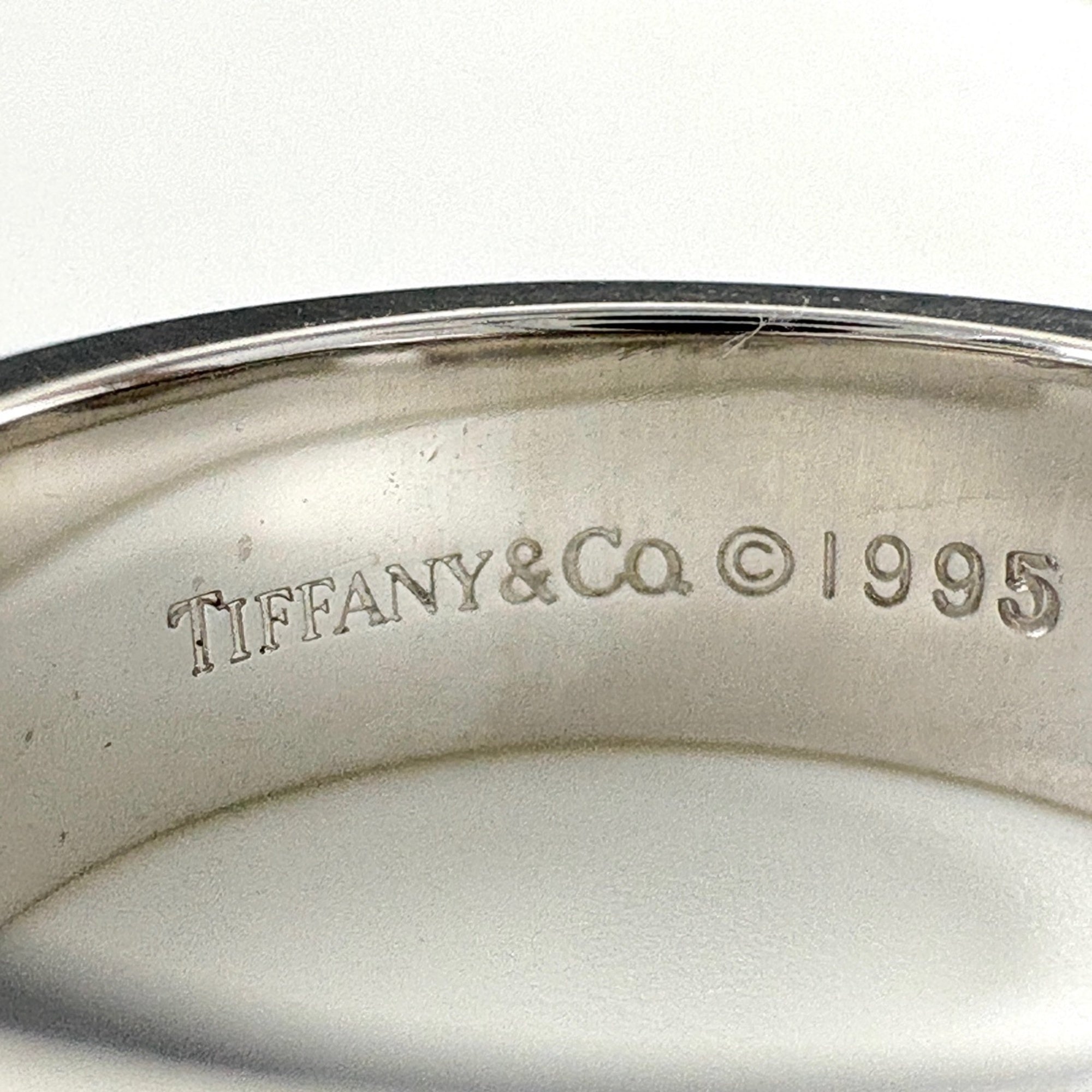Tiffany White Gold (18K) Band Ring (Pre-Owned)