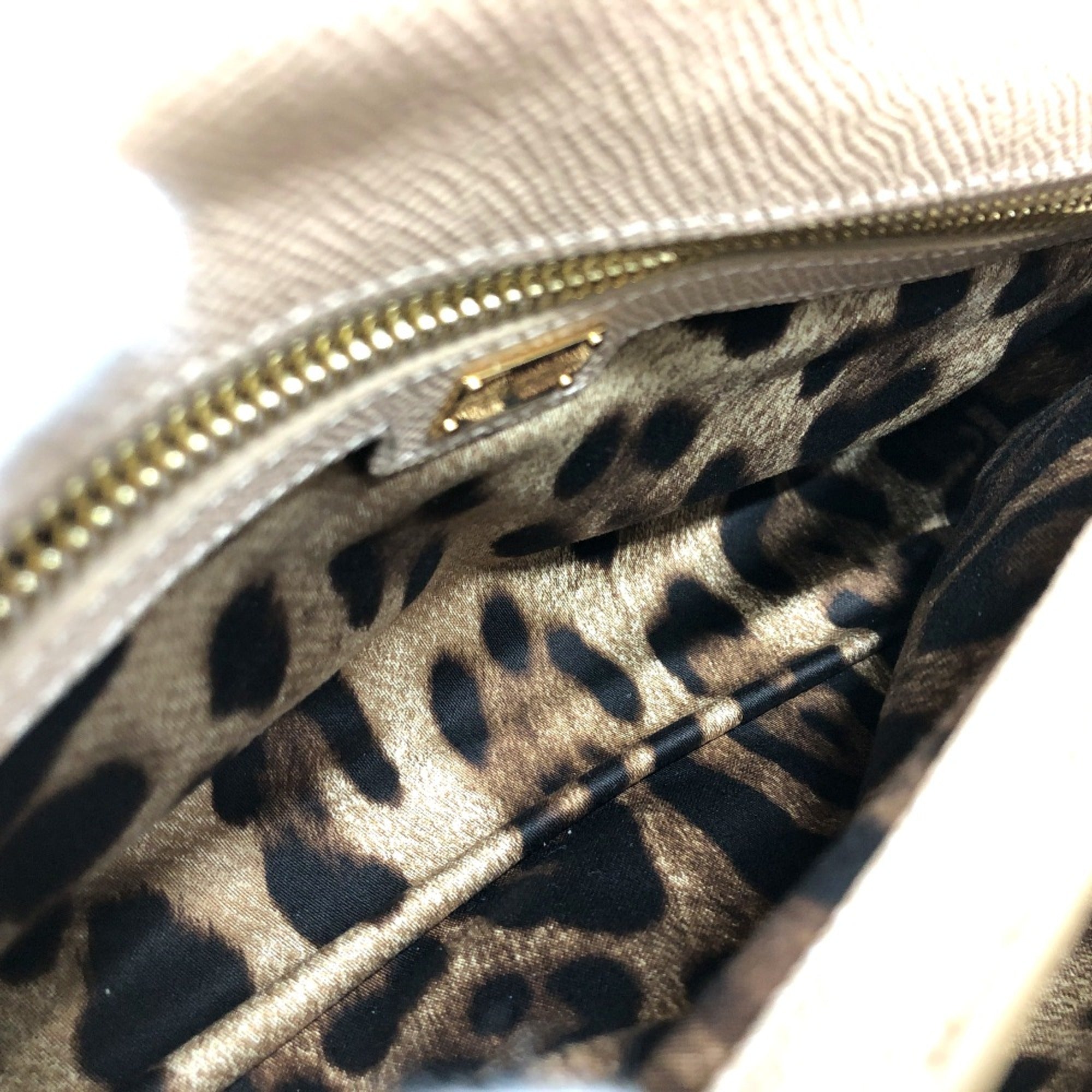 Dolce & Gabbana Beige Leather Shoulder Bag (Pre-Owned)
