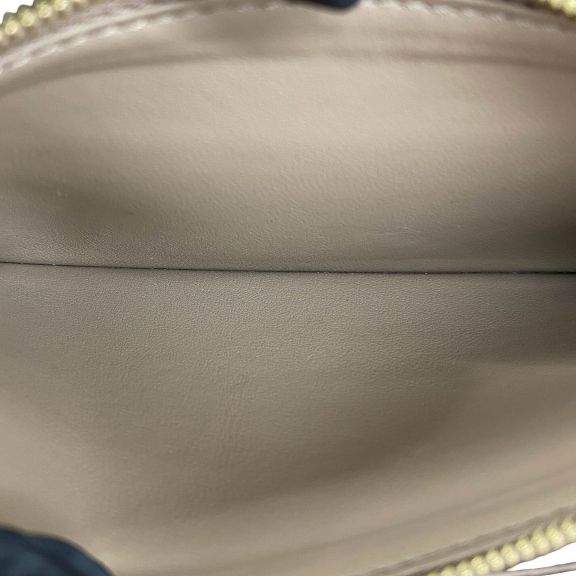 Louis Vuitton Beige Leather Long Wallet (Bi-Fold) (Pre-Owned)