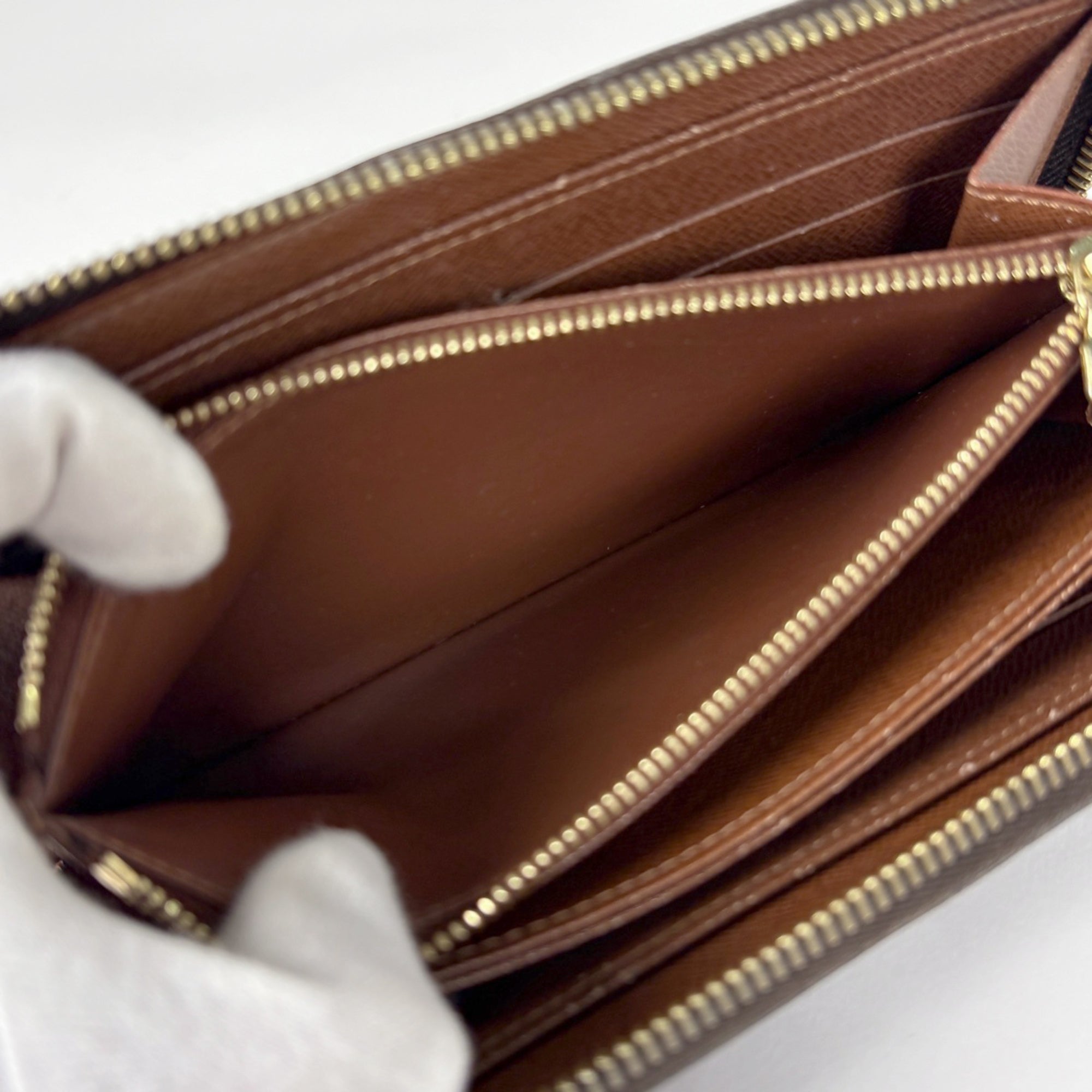 Louis Vuitton Monogram Brown Monogram Long Wallet (Bi-Fold) (Pre-Owned)