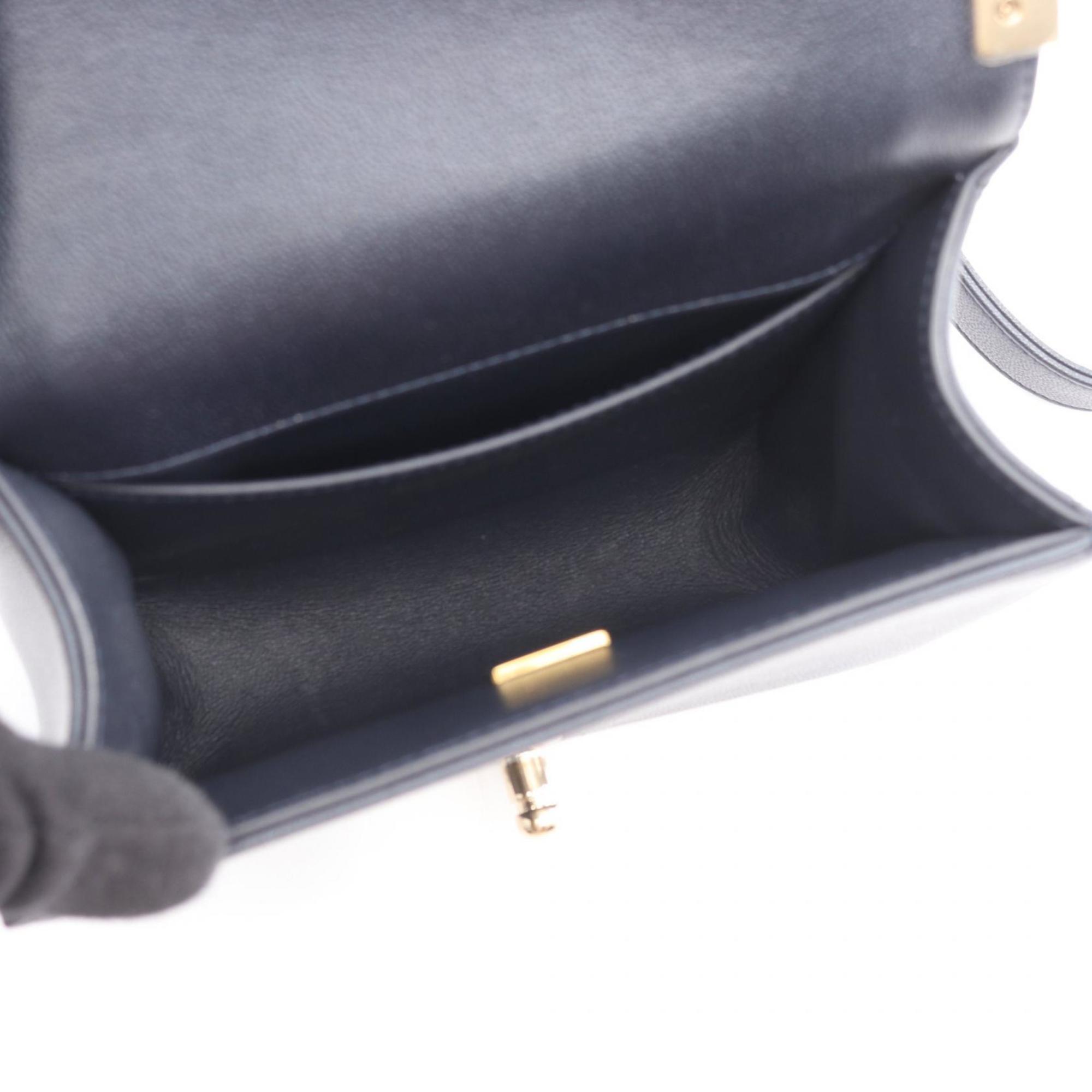 Chanel Navy Leather Shoulder Bag (Pre-Owned)