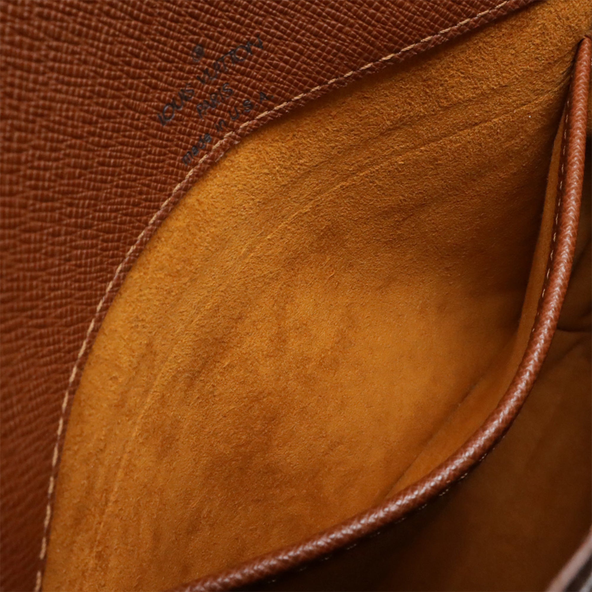 Louis Vuitton Monogram Brown Monogram Shoulder Bag (Pre-Owned)