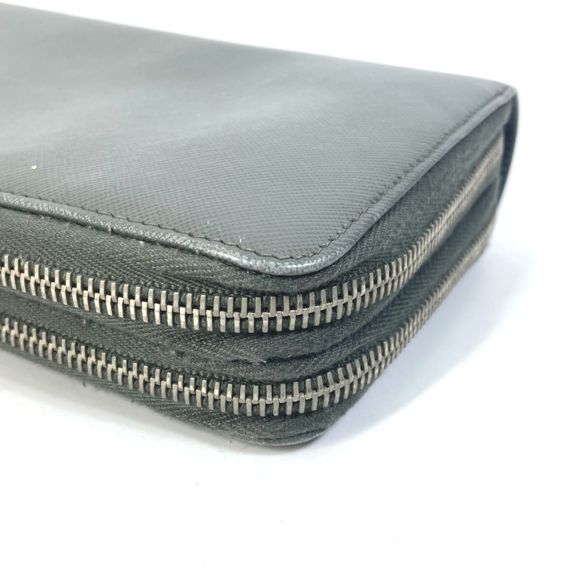 Prada Gray Other Long Wallet (Bi-Fold) (Pre-Owned)