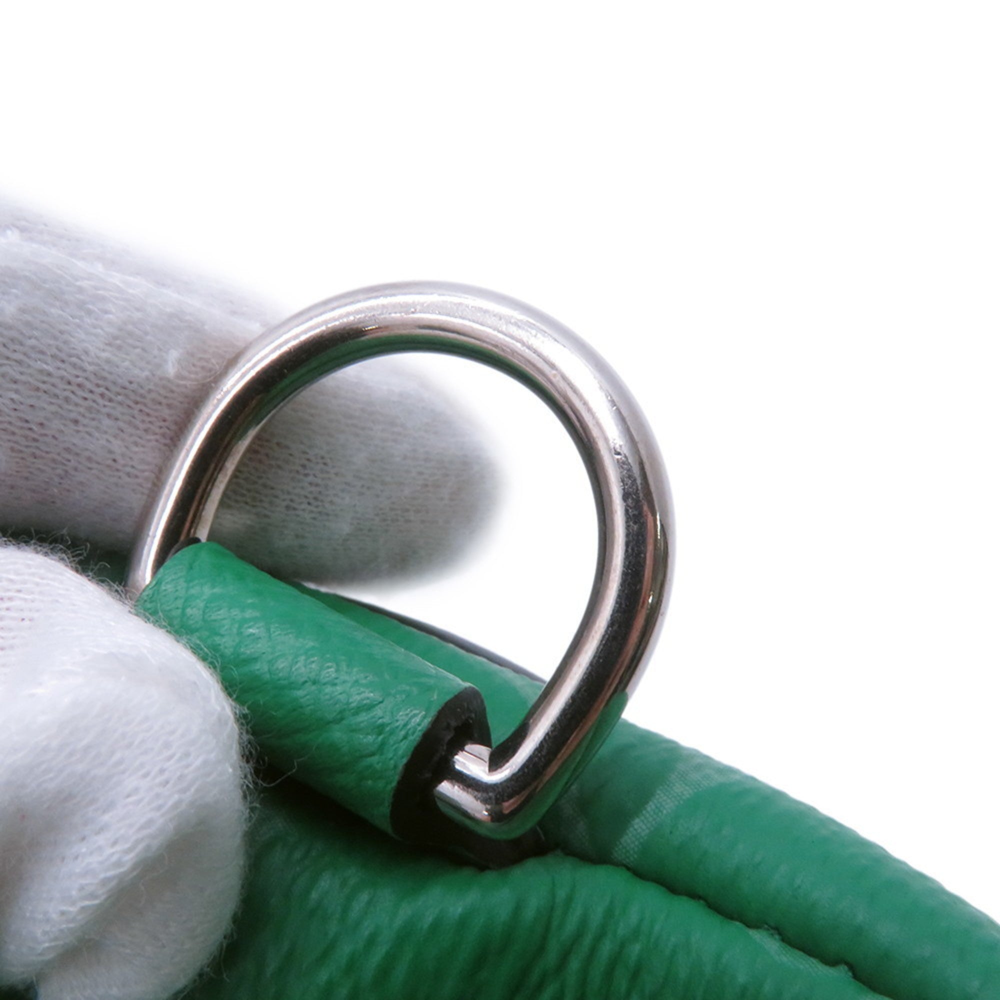 Louis Vuitton Monogram Silver Monogram Taiga Leather Sling Bag (Pre-Owned)