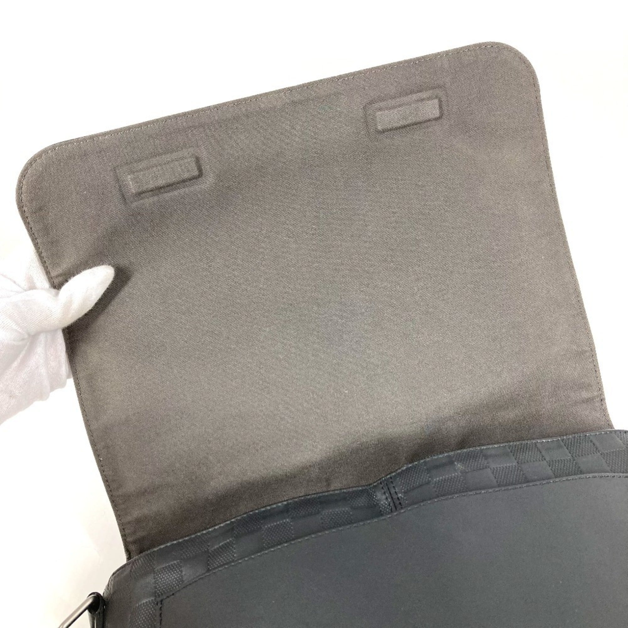 Louis Vuitton Black Onyx Damier Infini Messenger Bag Shoulder Bag (Pre-Owned)