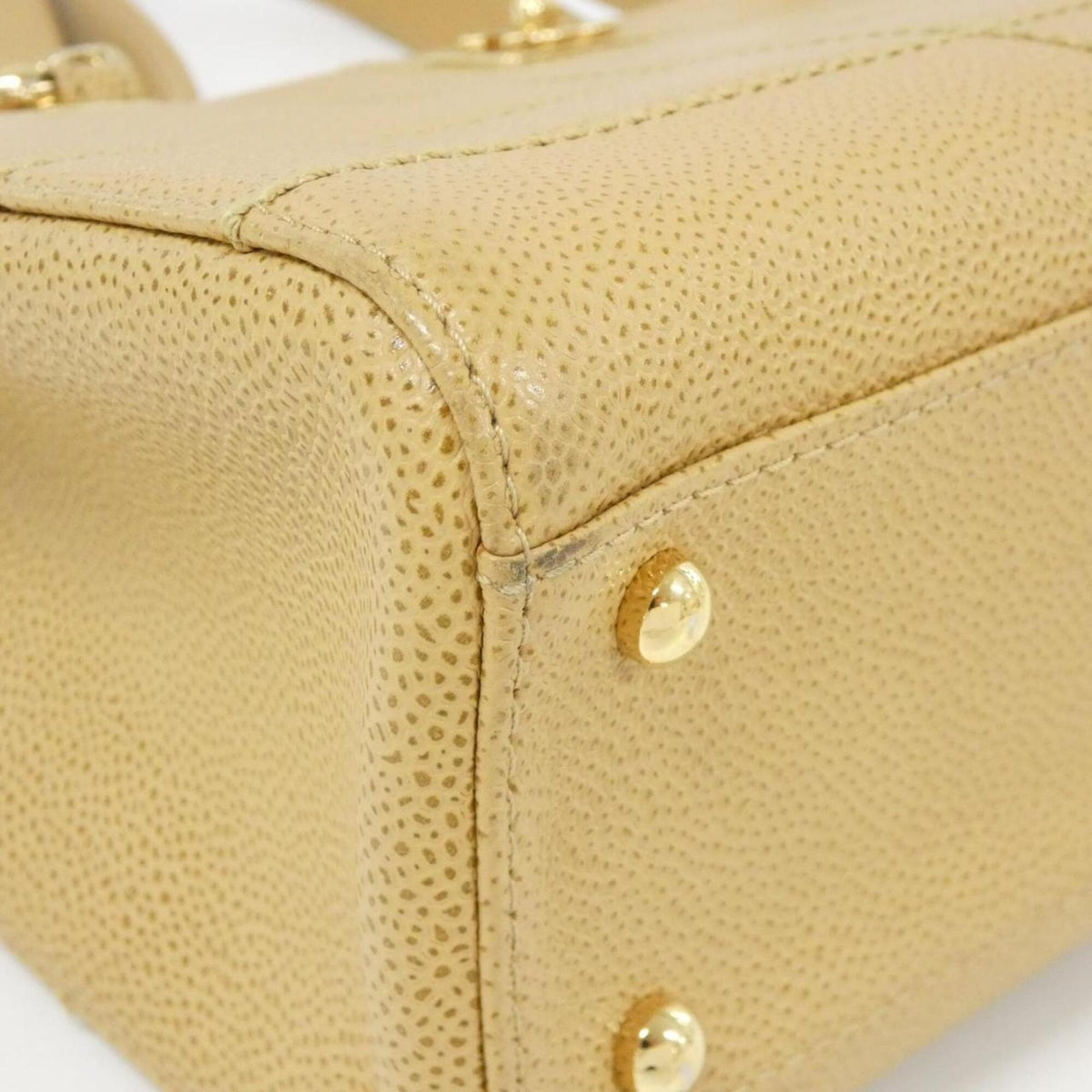 Chanel Beige Handbag (Pre-Owned)