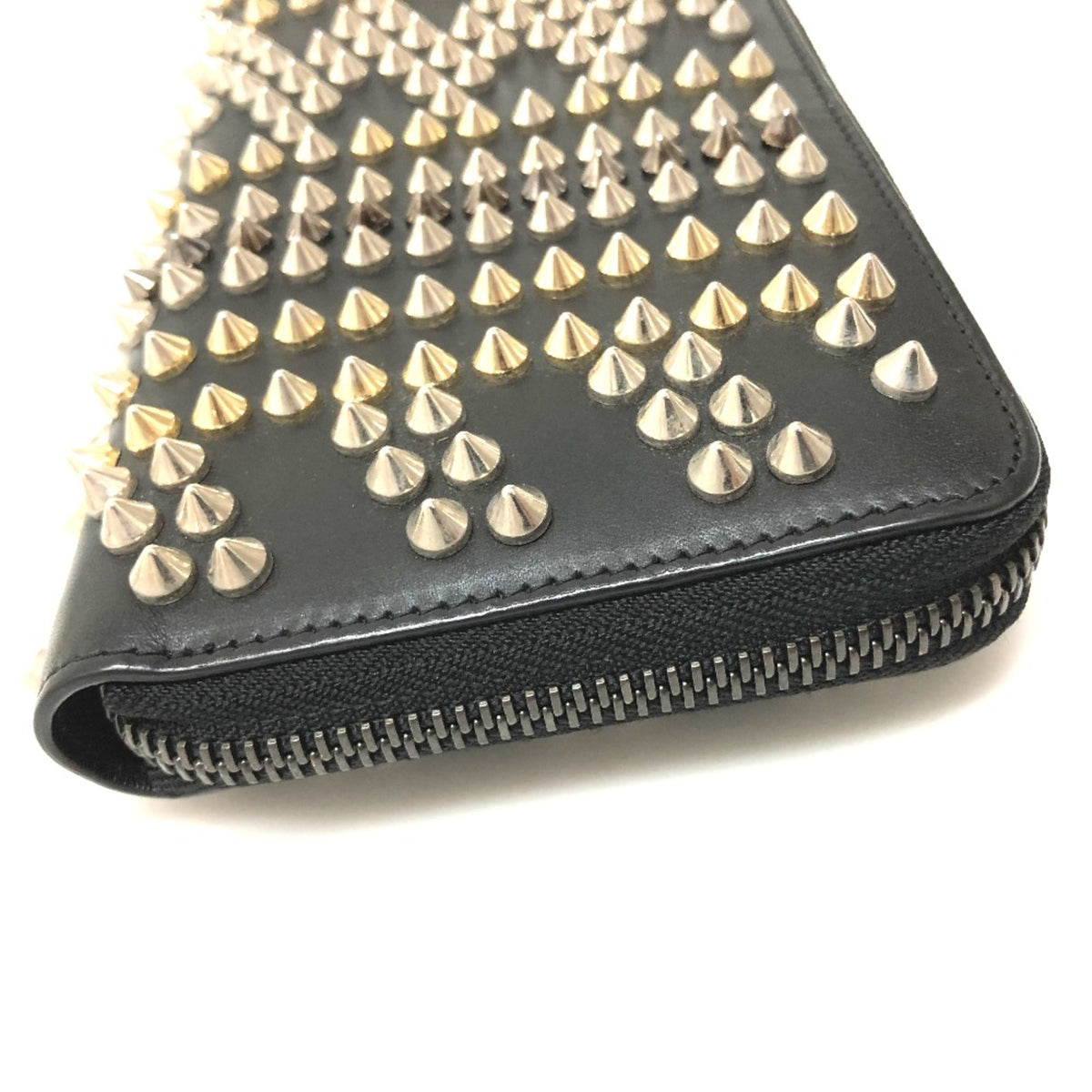 Christian Louboutin Black Leather Long Wallet (Bi-Fold) (Pre-Owned)