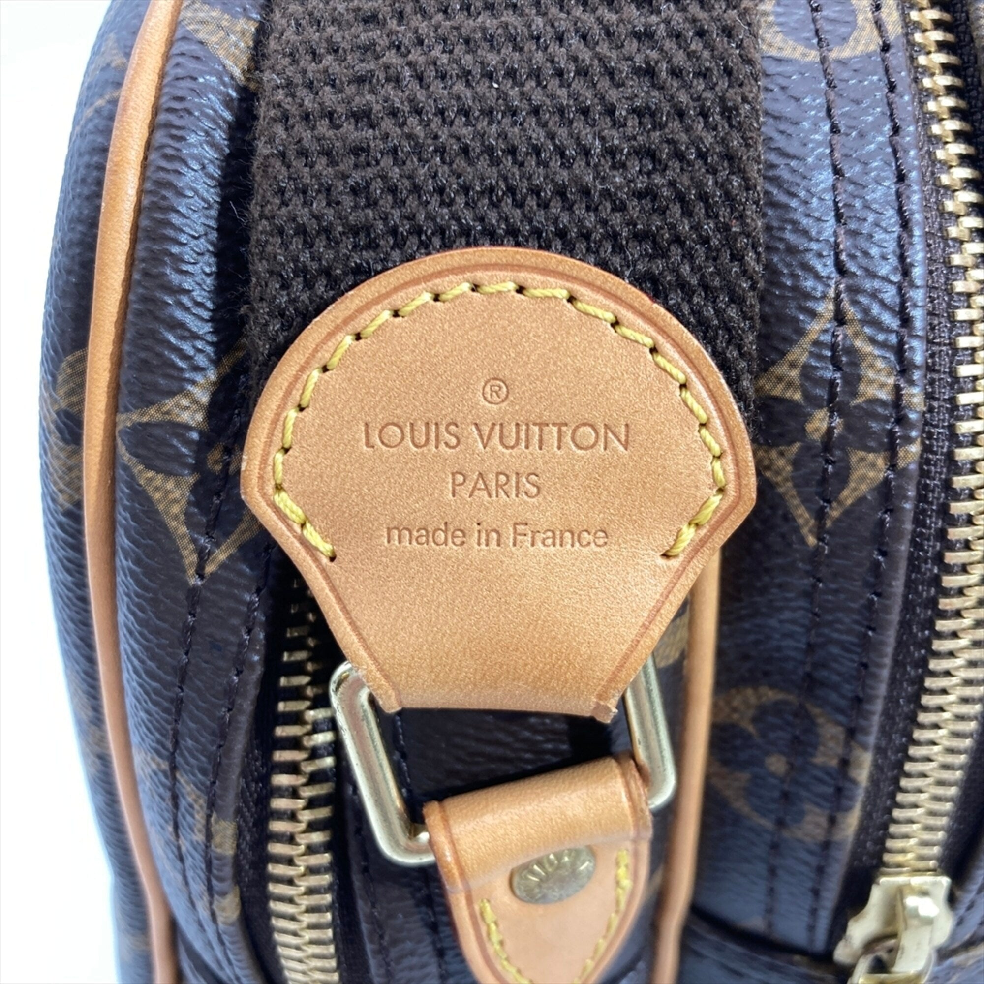 Louis Vuitton Brown Monogram Canvas Shoulder Bag (Pre-Owned)
