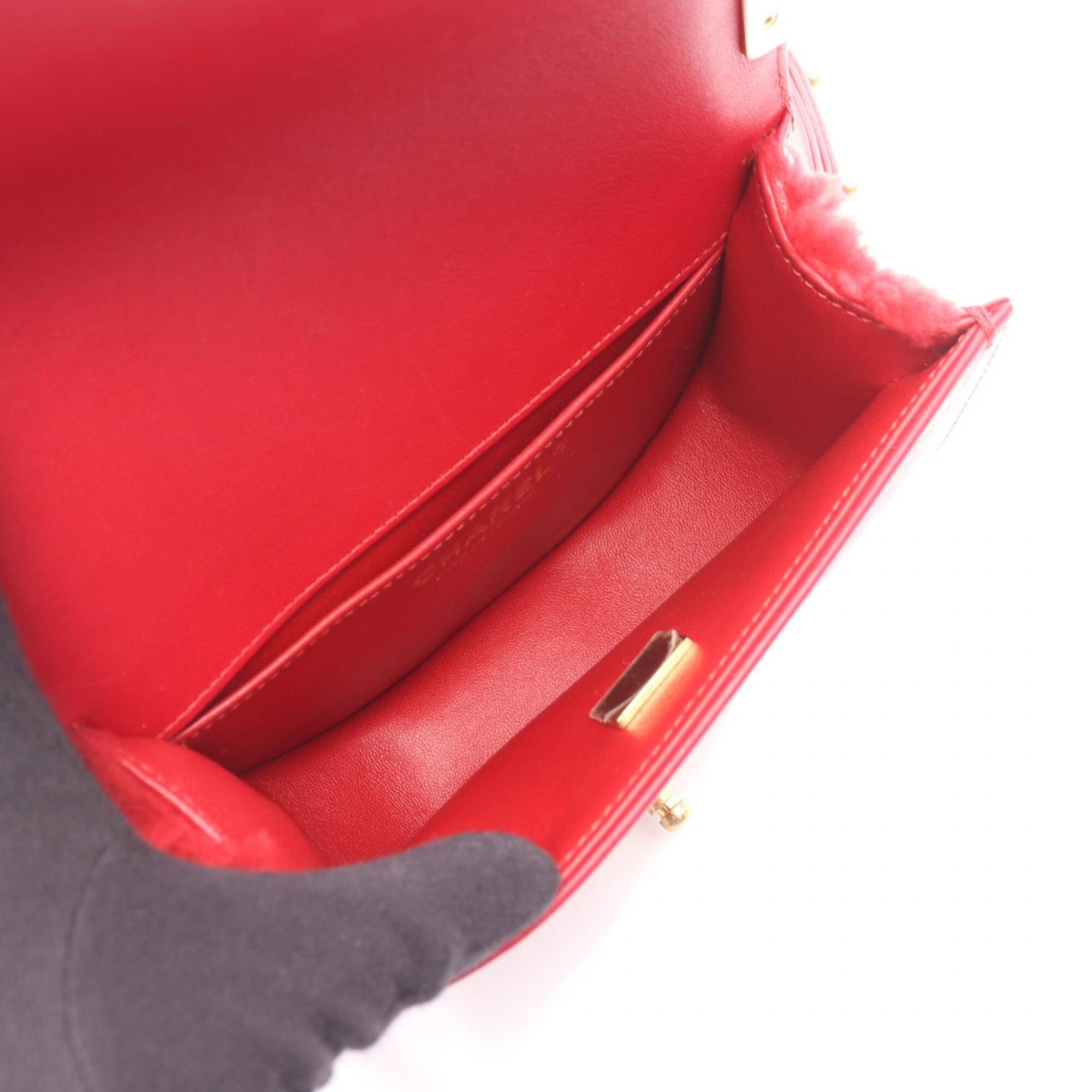 Chanel Red Color Leather Handbag Shoulder Bag (Pre-Owned)