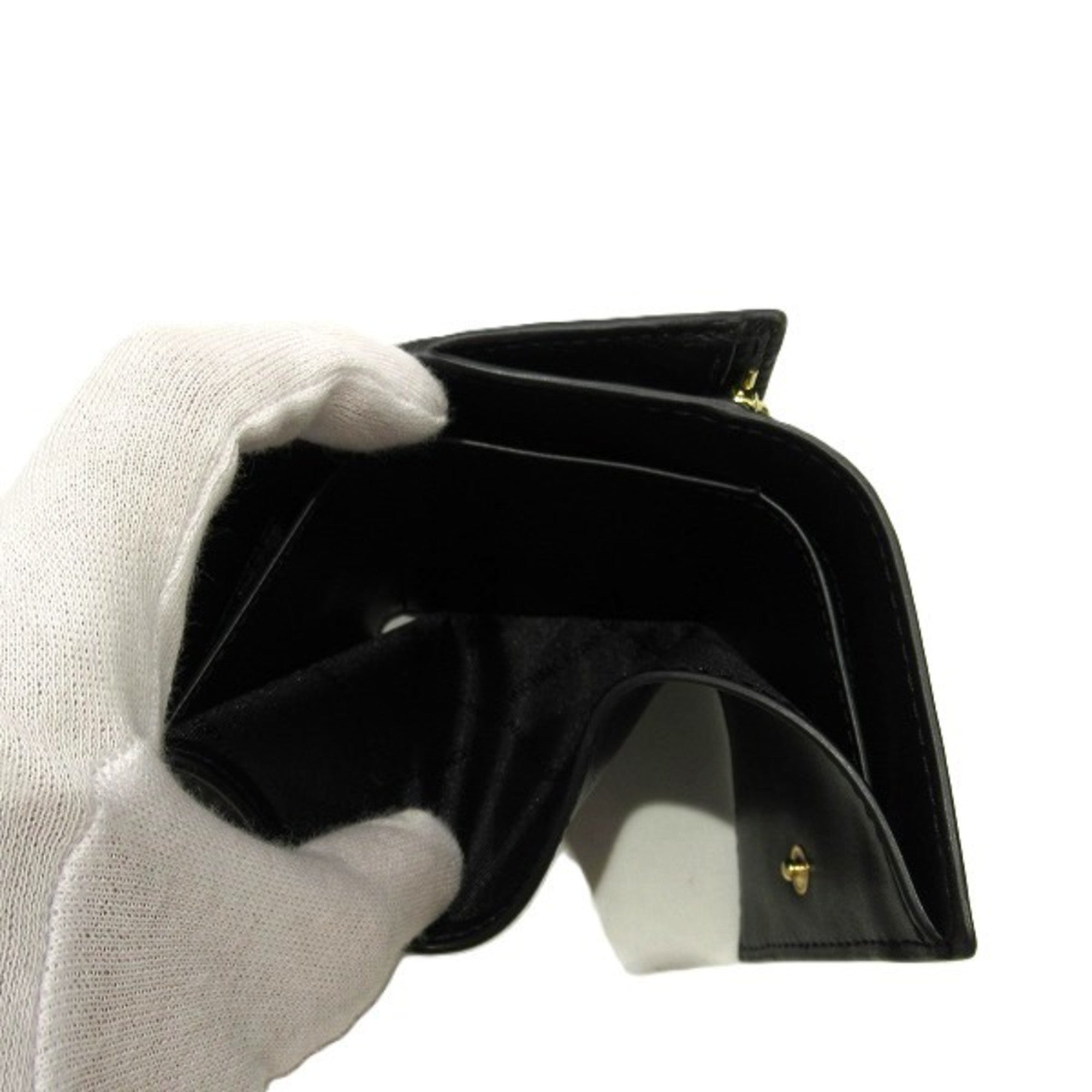 Michael Kors Black Leather Wallet (Tri-Fold) (Pre-Owned)