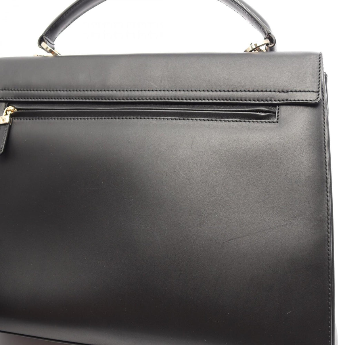 Salvatore Ferragamo Black Leather Handbag (Pre-Owned)