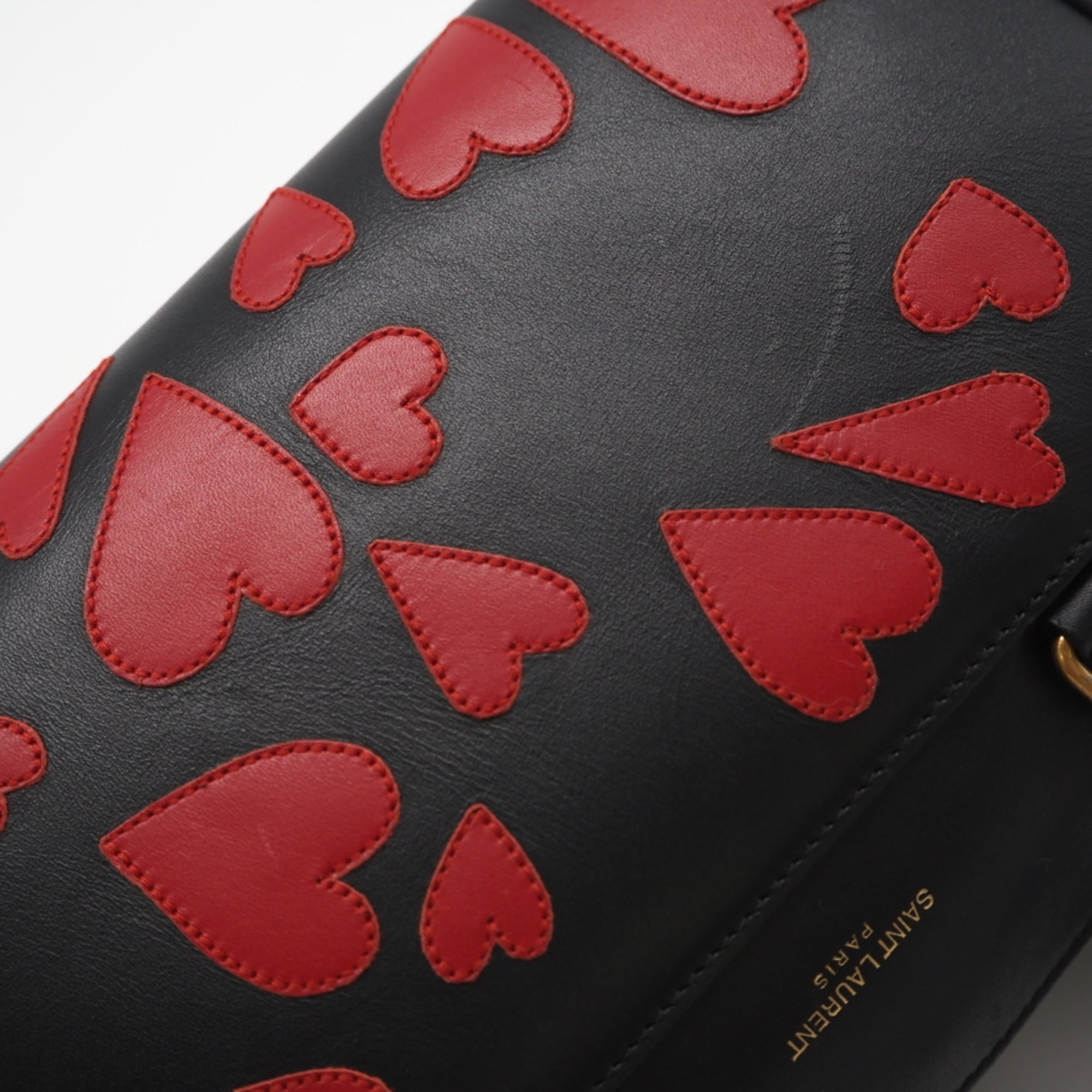 Saint Laurent Black Red Color Leather Handbag (Pre-Owned)