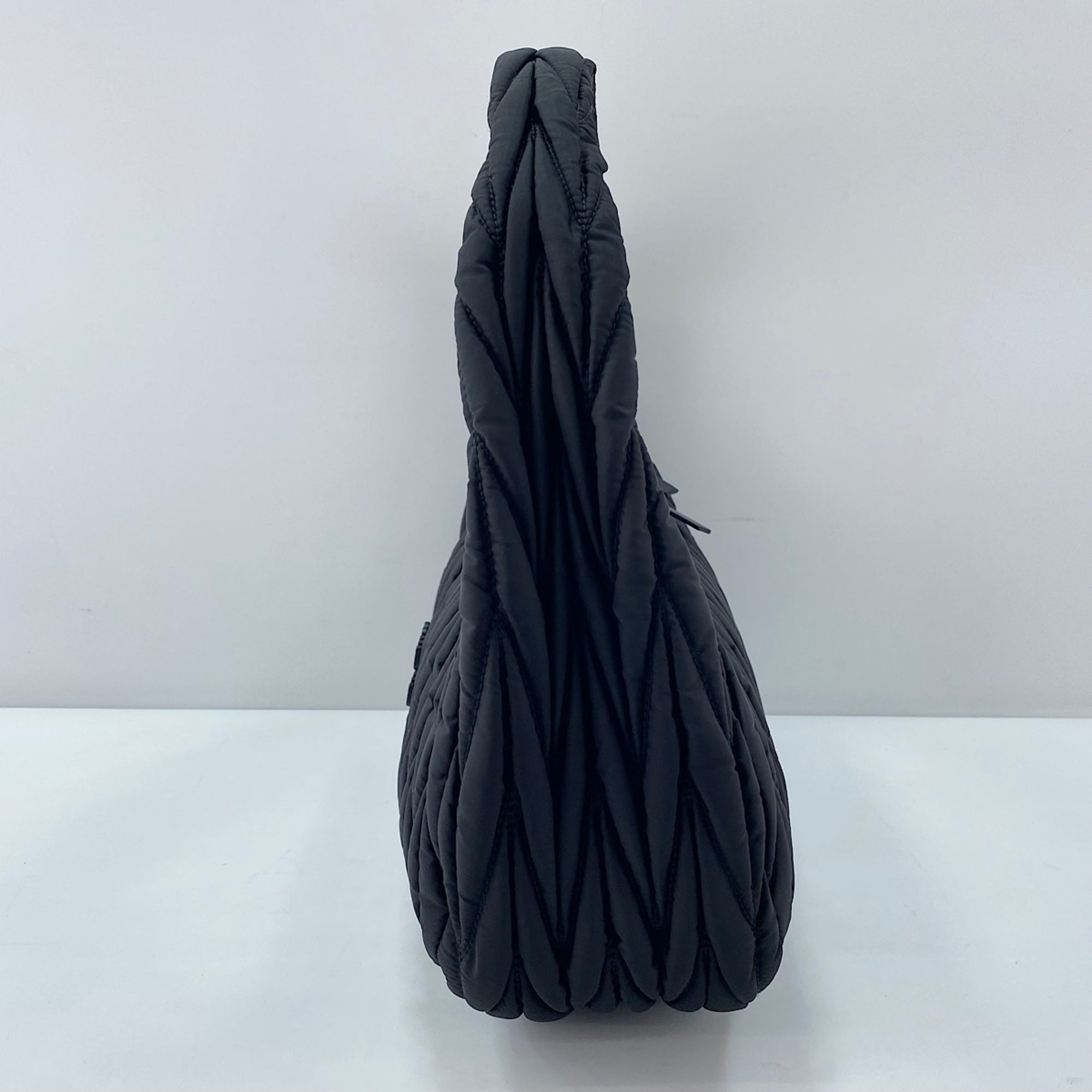Miu Miu Black Nylon Handbag (Pre-Owned)