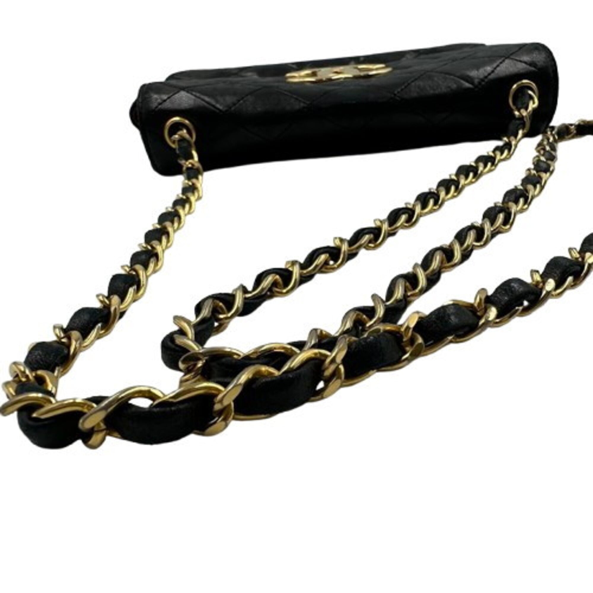 Chanel Black Leather Shoulder Bag (Pre-Owned)