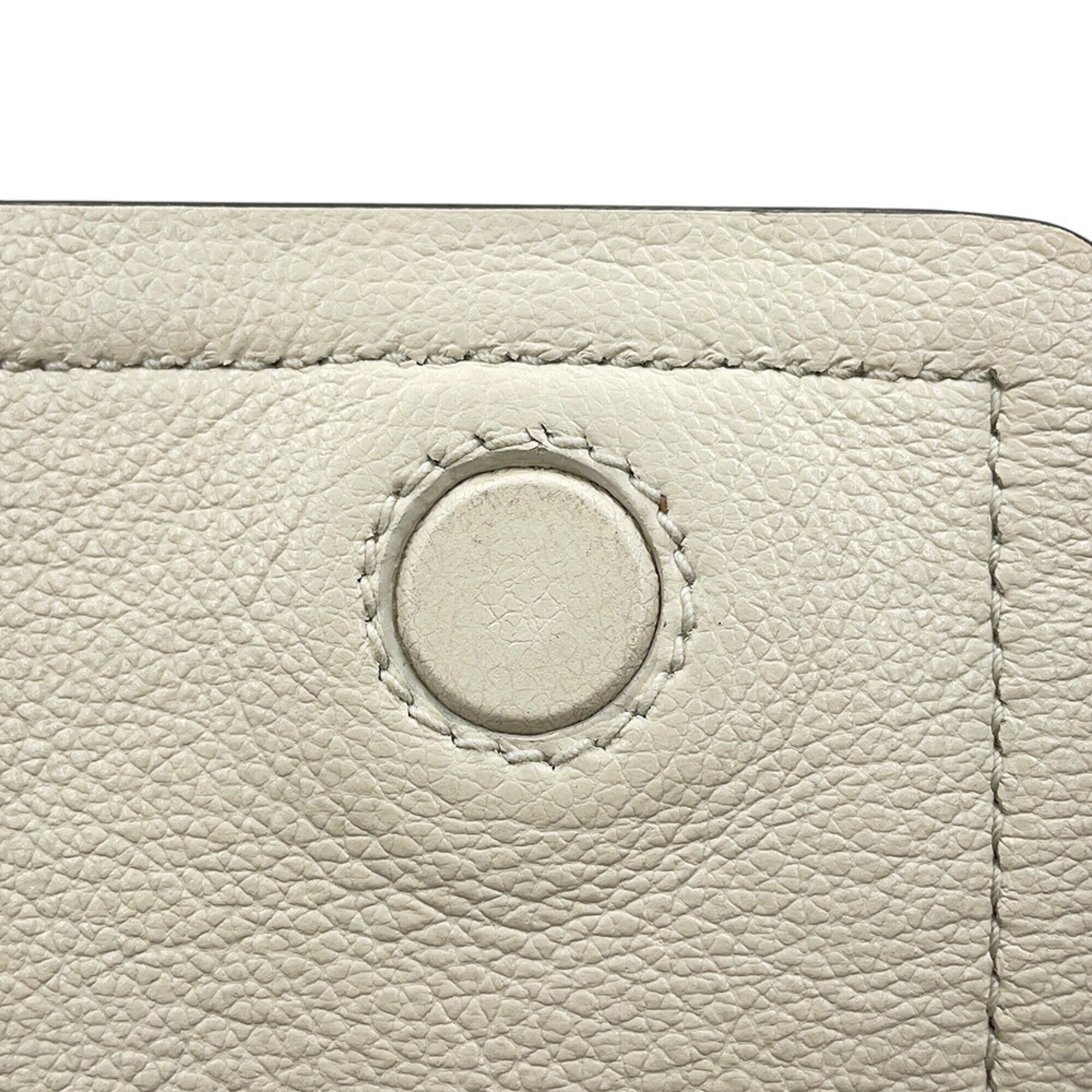 Prada White Leather Shoulder Bag (Pre-Owned)